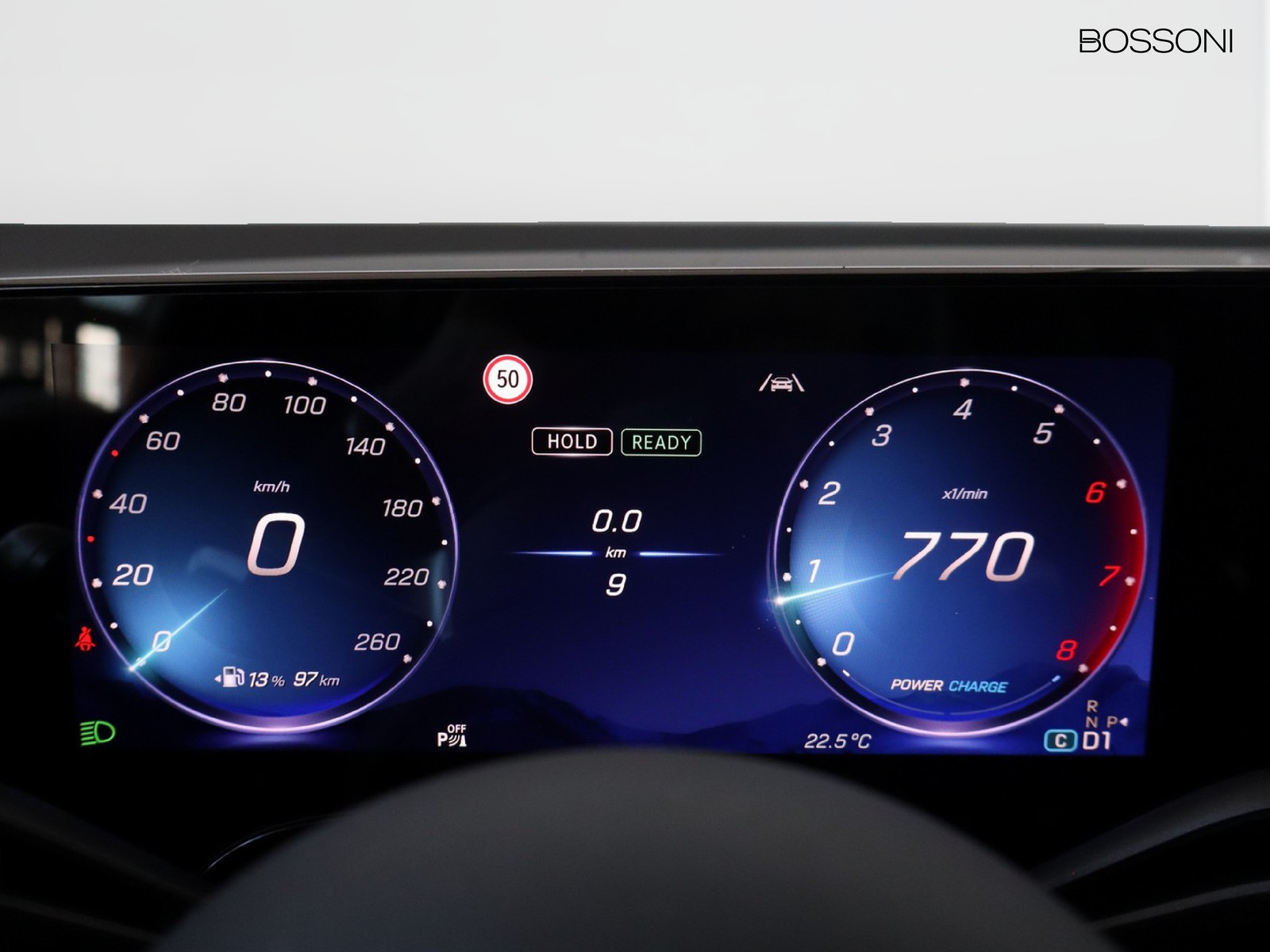9 - Mercedes GLB 200 advanced plus 4matic 8g-edct