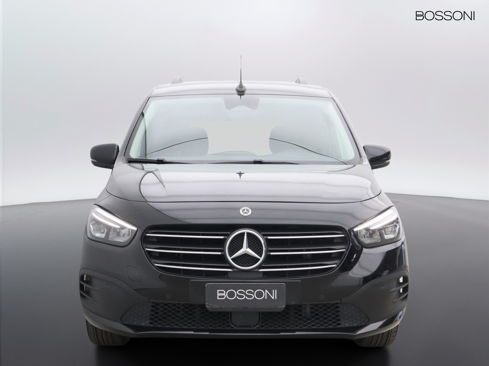 2 - Mercedes Vans Classe T long 180 d progressive 7g-dct