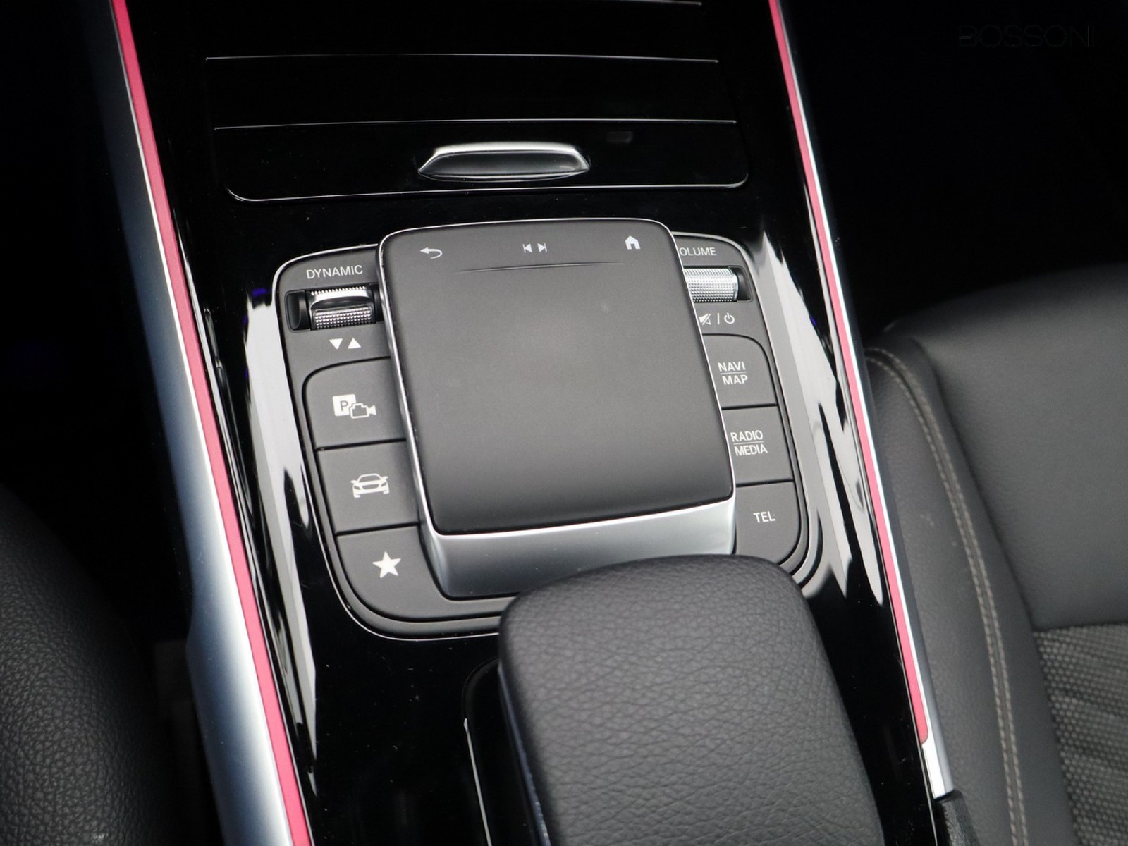 14 - Mercedes EQB 300 sport edition1 4matic