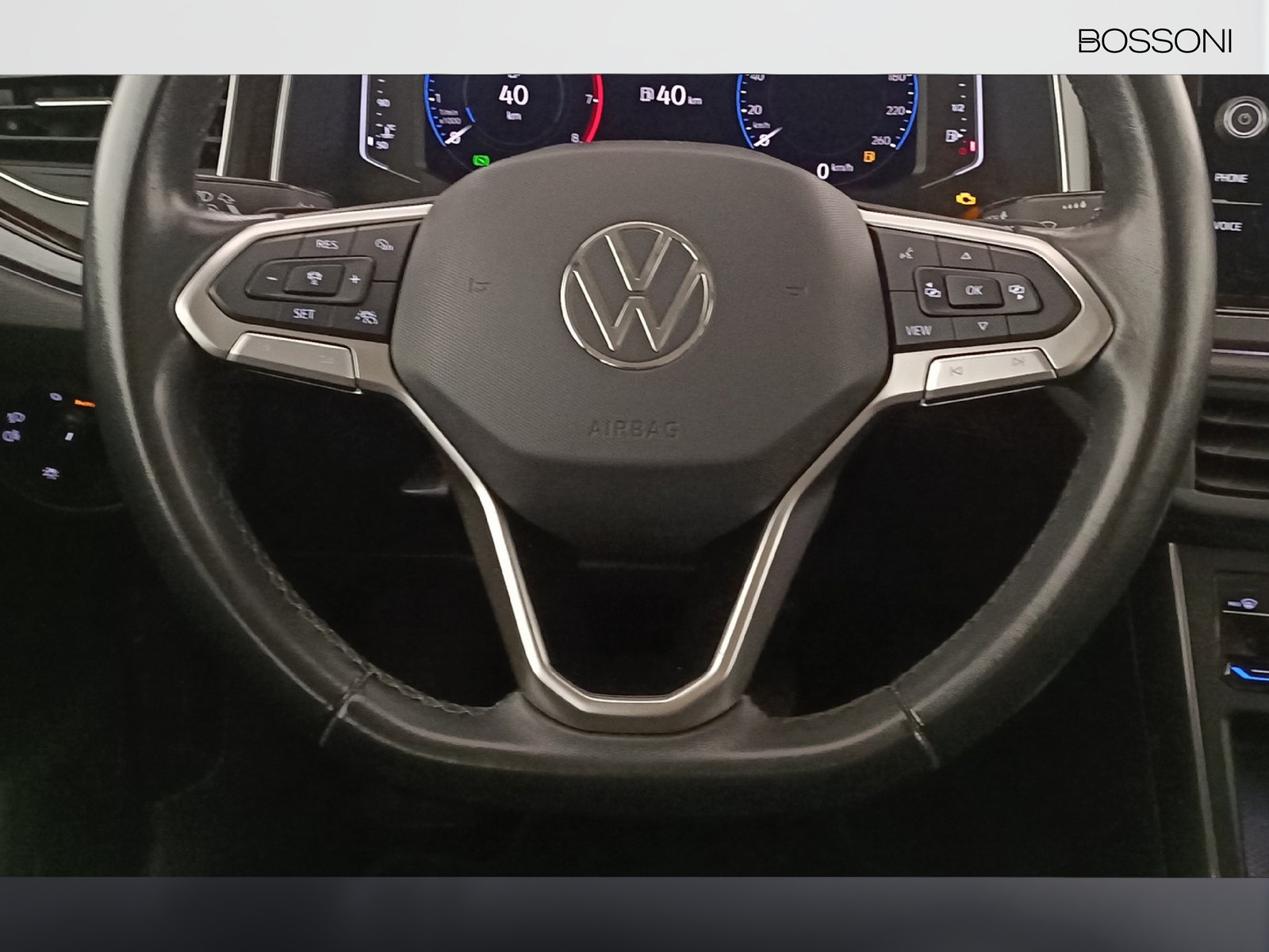 15 - Volkswagen Polo 1.0 tsi 110cv style dsg