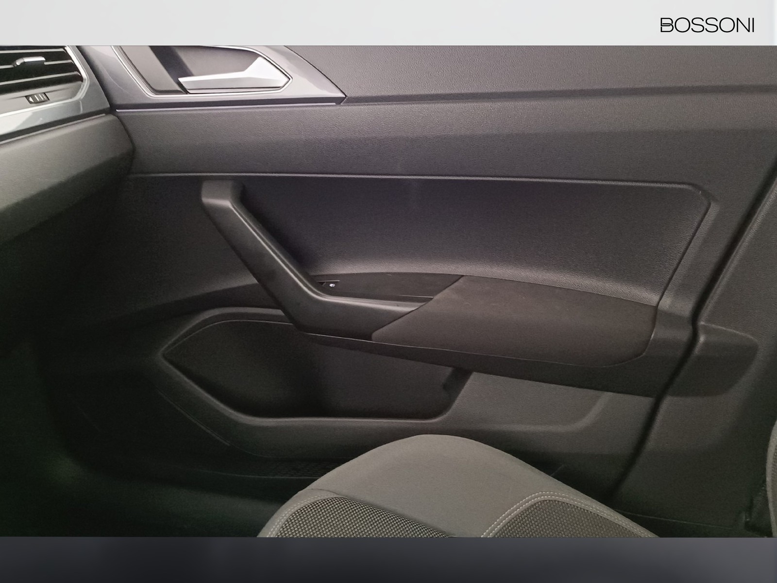 30 - Volkswagen Polo 1.0 tsi 110cv style dsg