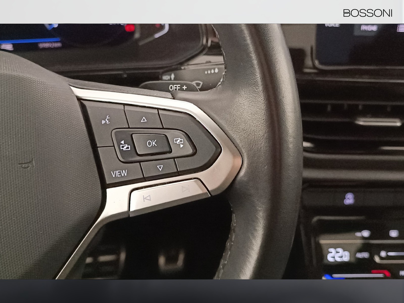 22 - Volkswagen T-Roc 2.0 tdi scr 150cv r line dsg