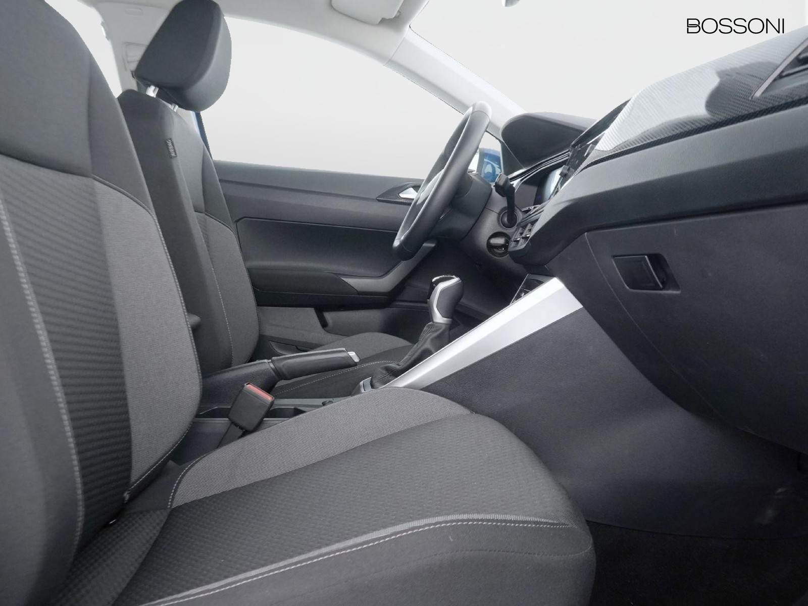 8 - Volkswagen Taigo 1.0 tsi 115cv life