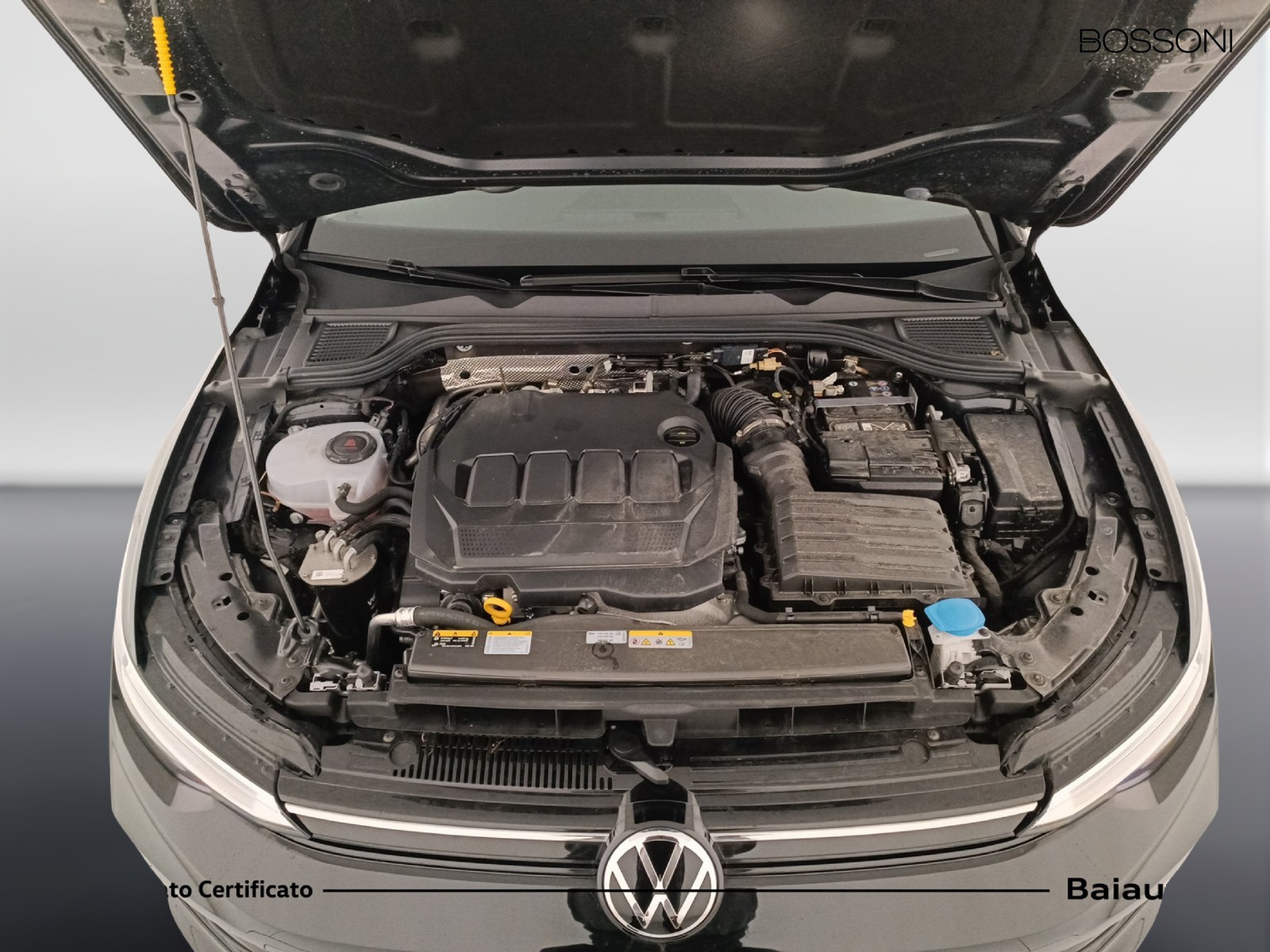 32 - Volkswagen Golf 2.0 tdi scr 115cv life