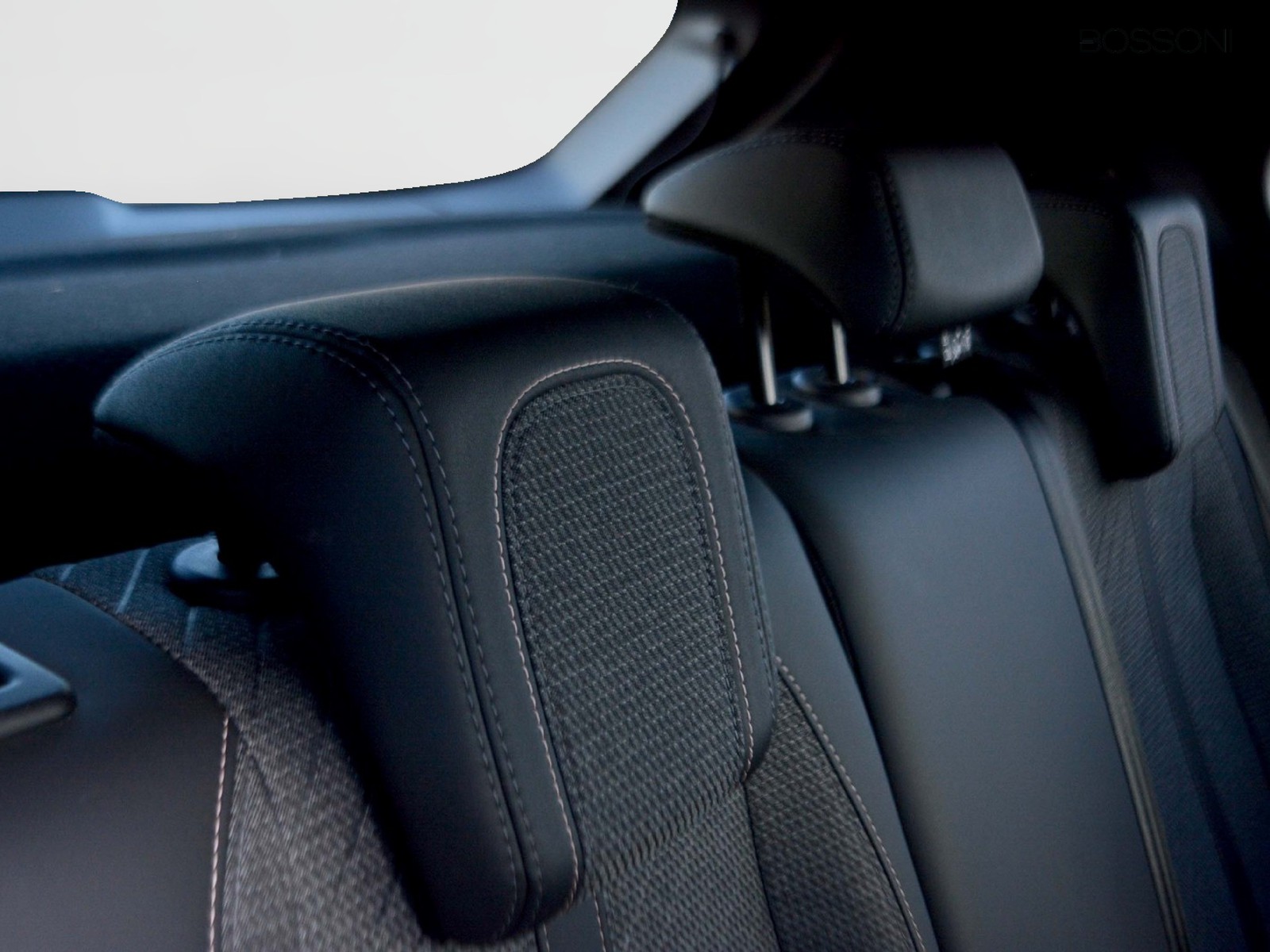 6 - Peugeot 2008 1.2 puretech 100cv allure s&s
