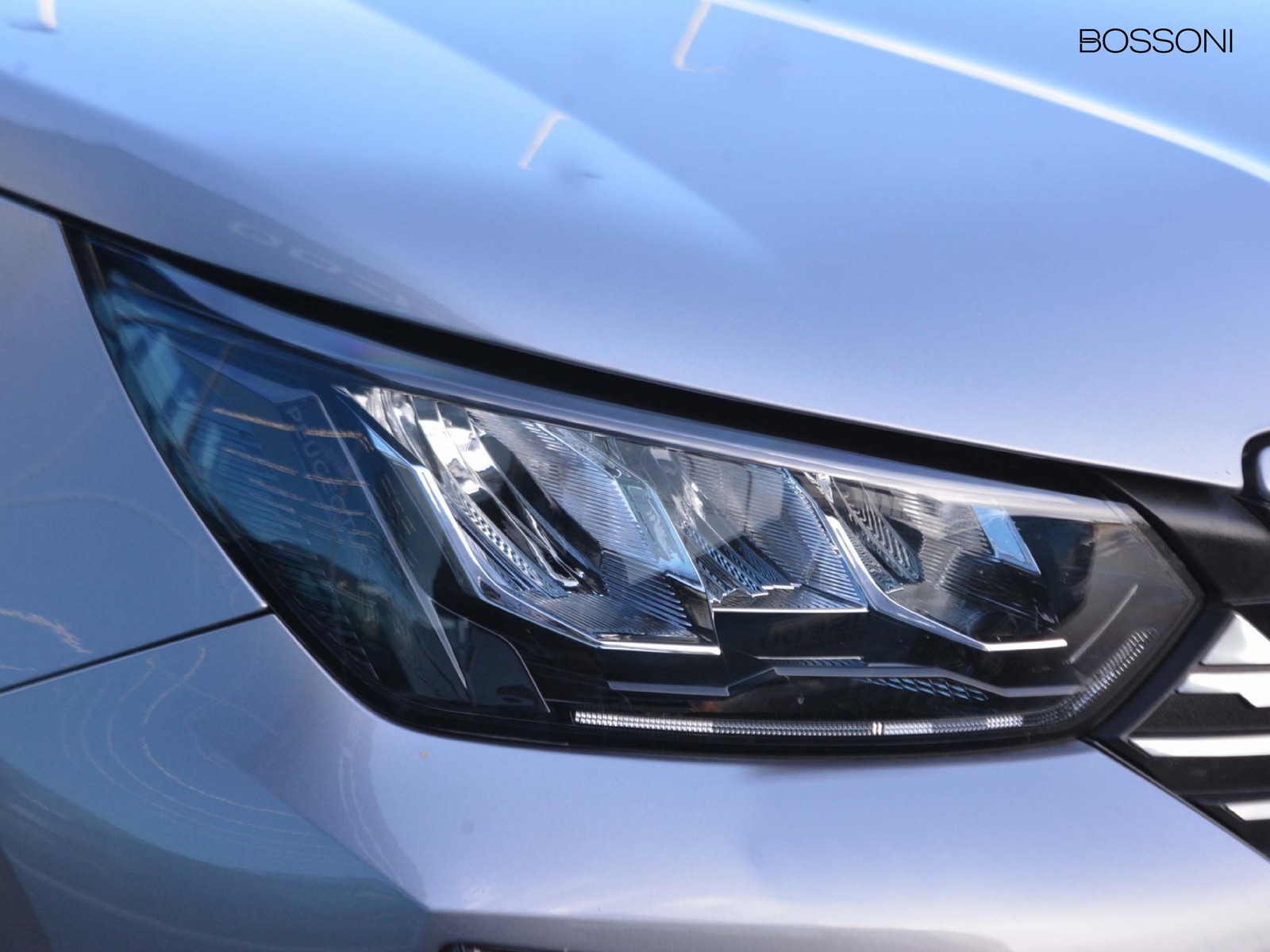 21 - Peugeot 2008 1.2 puretech 100cv allure s&s