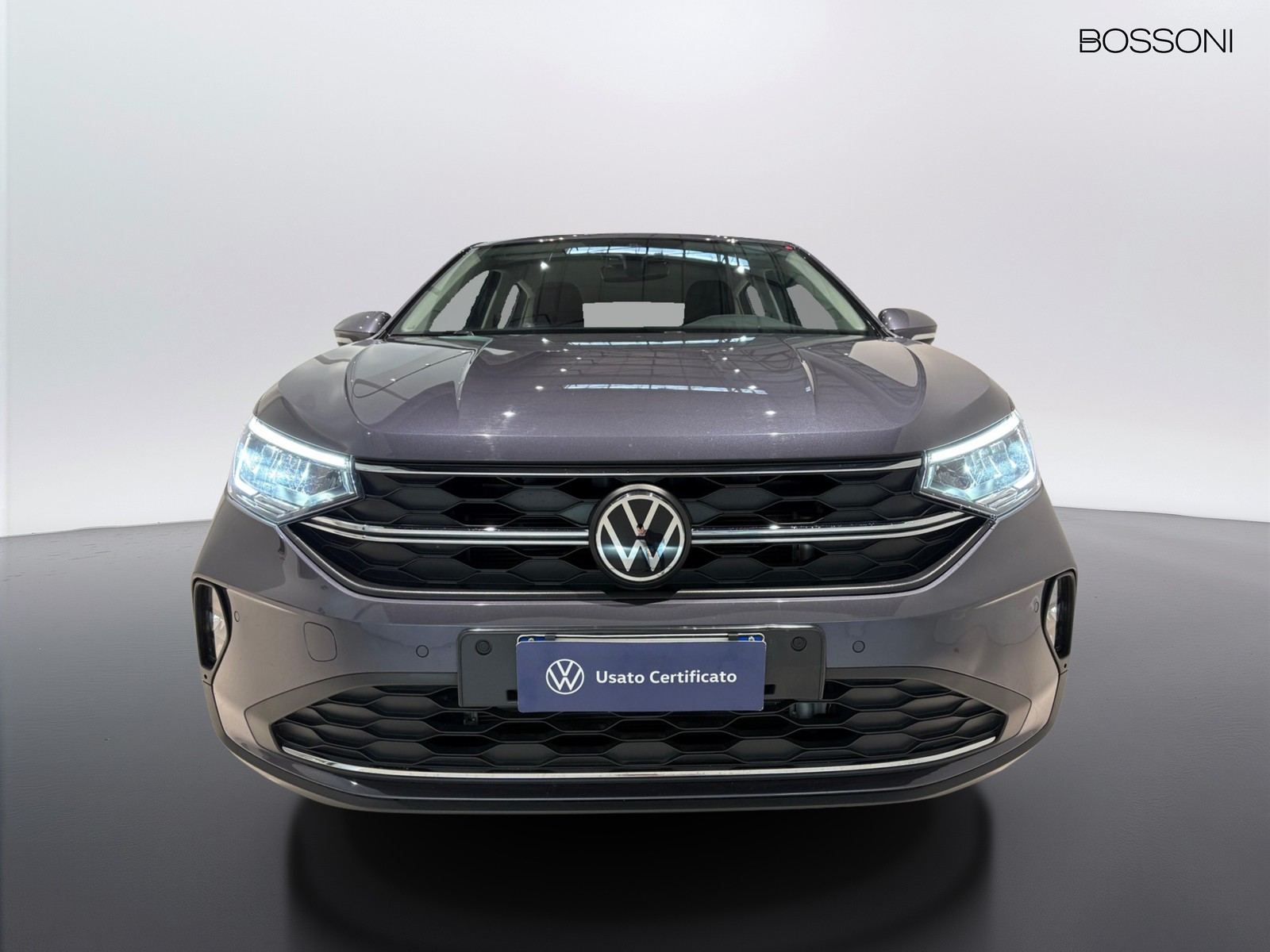 28 - Volkswagen Taigo 1.0 tsi 115cv life