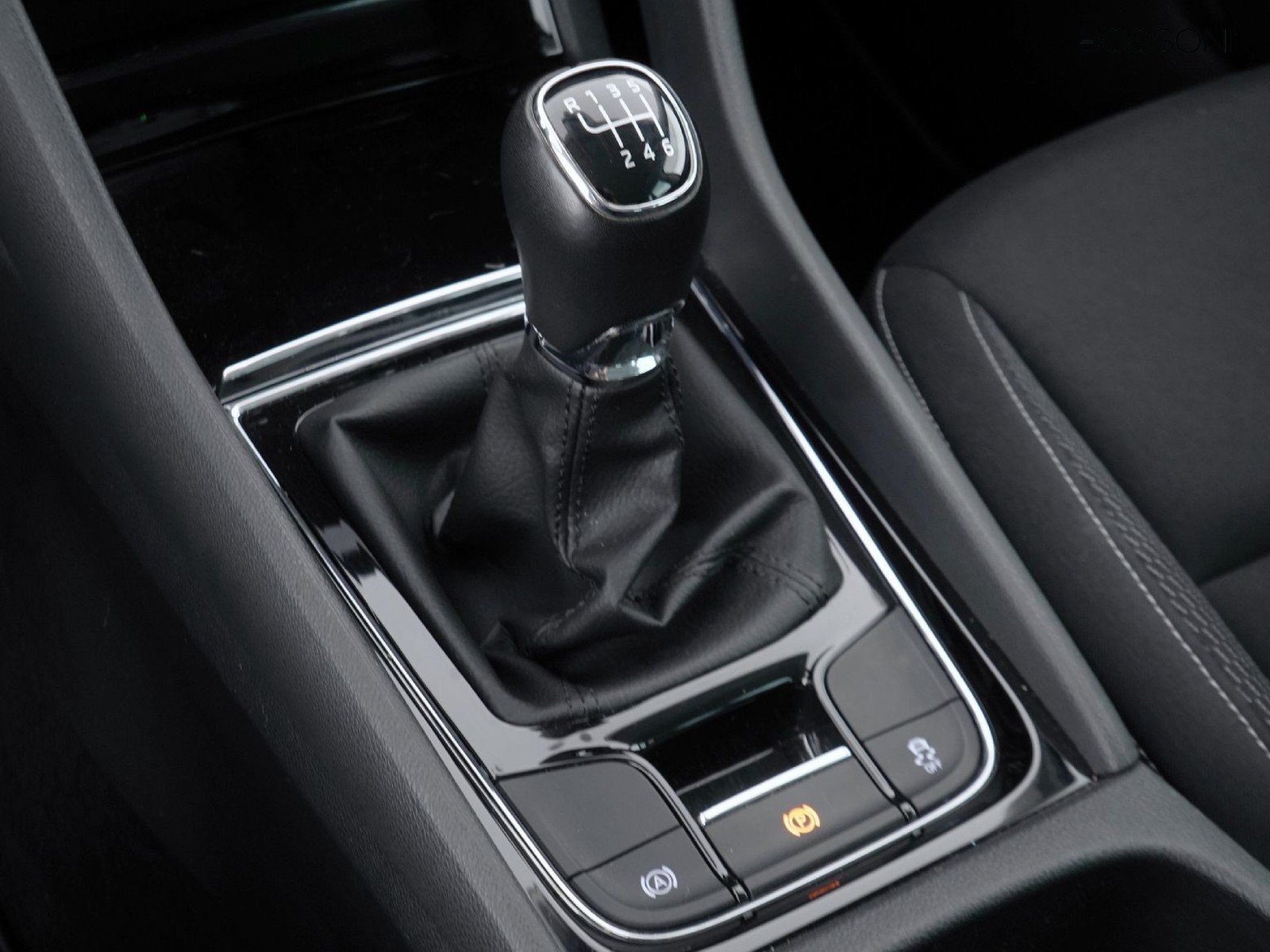 22 - Skoda Karoq 2.0 tdi evo scr 115cv executive