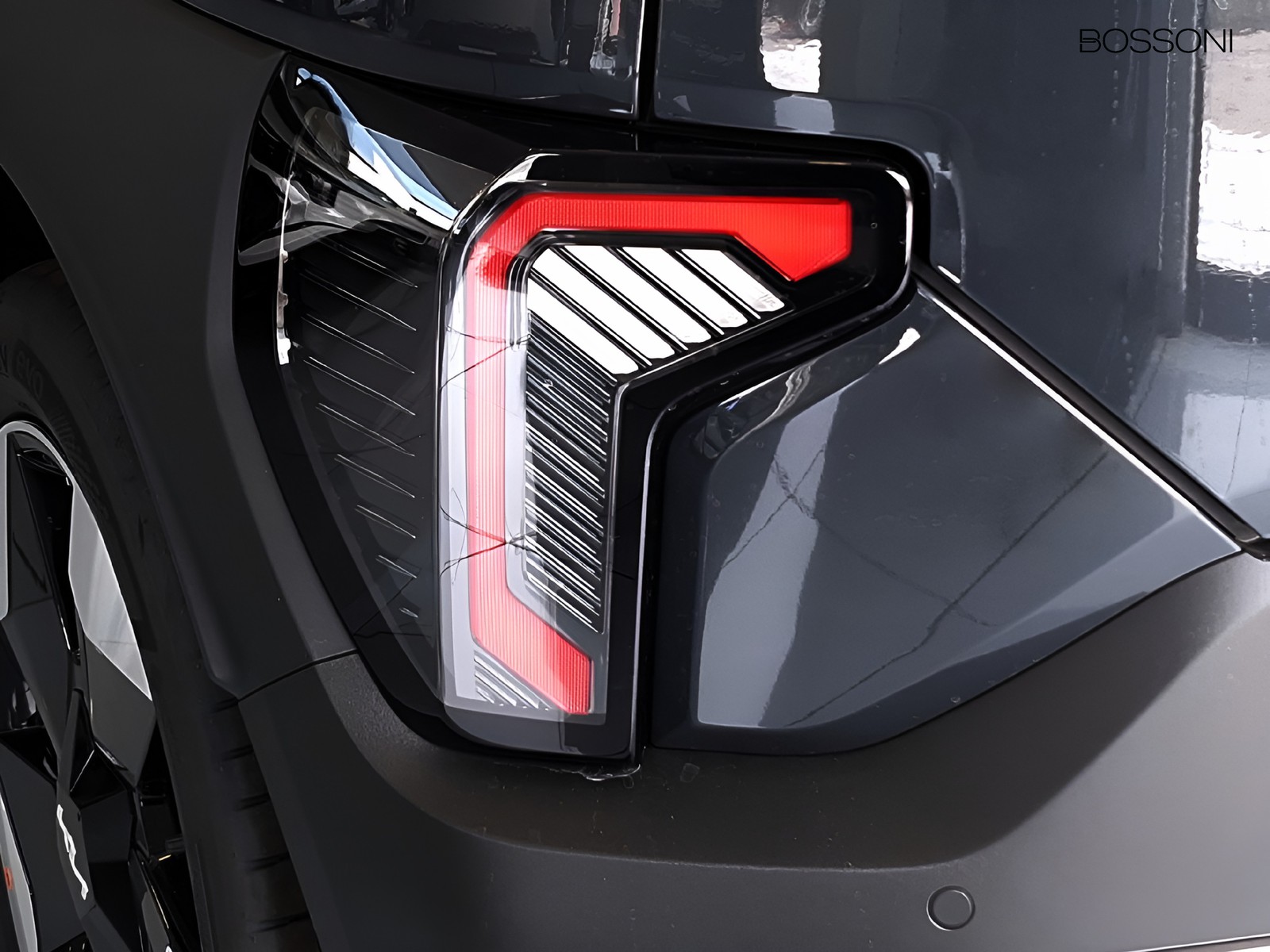 15 - Kia EV2 42,2 kwh earth