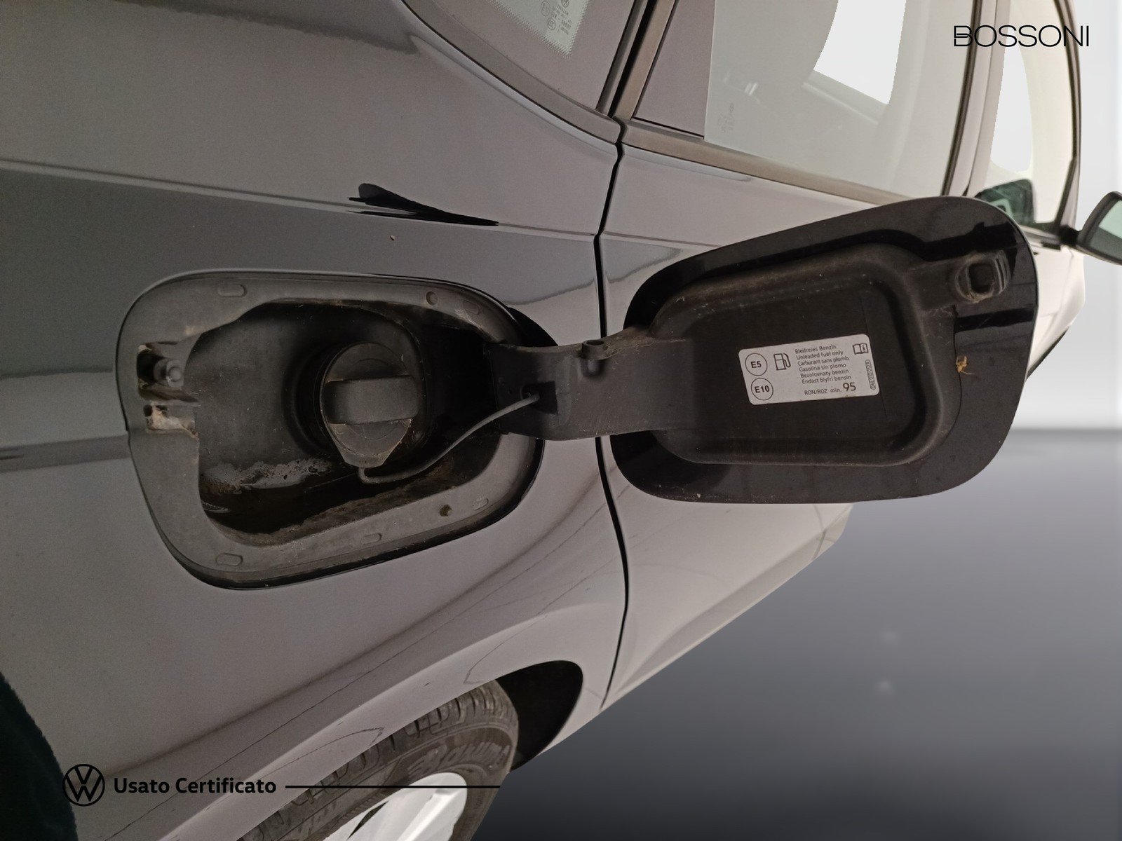 29 - Volkswagen Polo 1.0 tsi 110cv style dsg