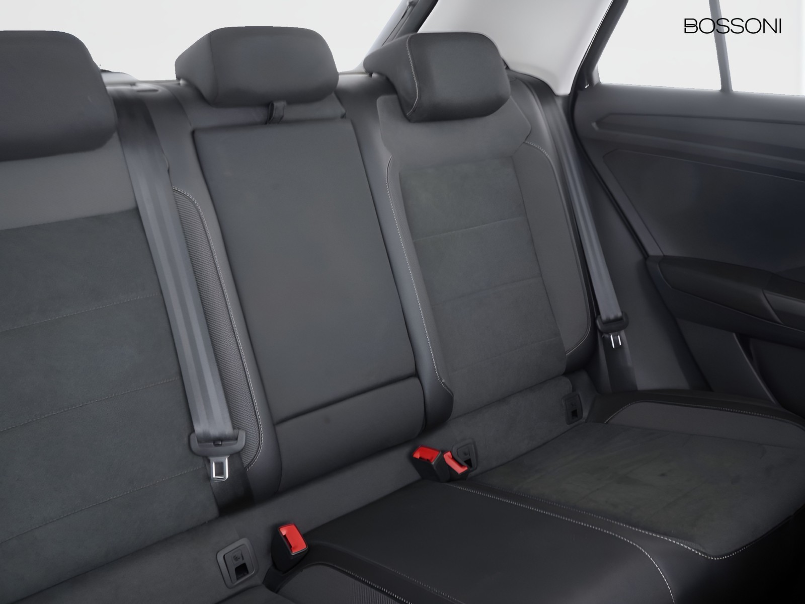 21 - Volkswagen T-Roc 1.0 tsi 110cv style