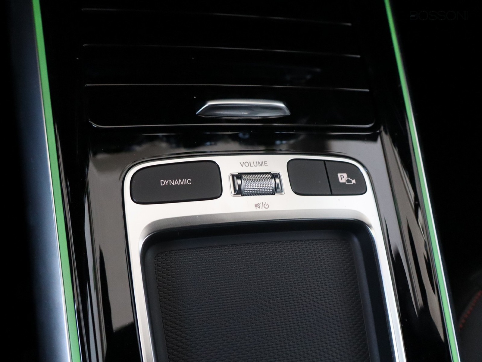 14 - Mercedes GLA 250 e plug-in-hybrid amg line extra 8g-dct