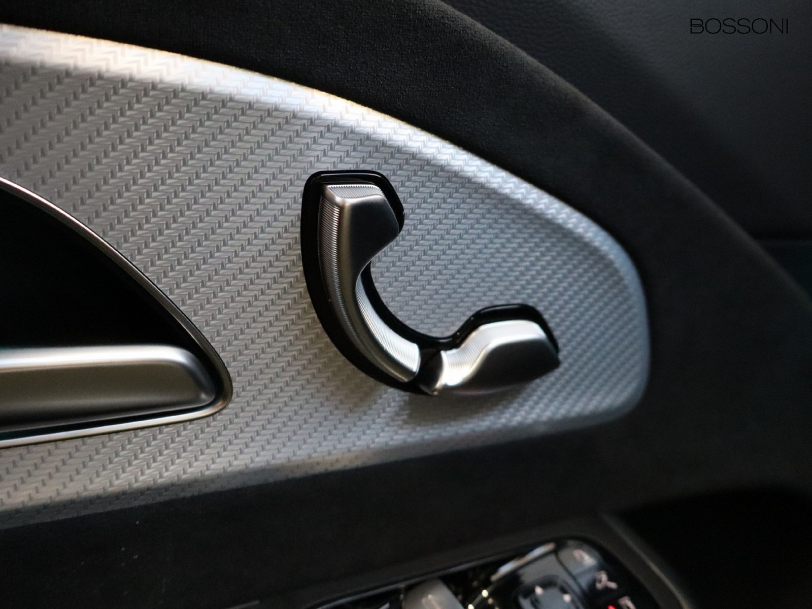 15 - Mercedes CLA 220 premium 4matic auto