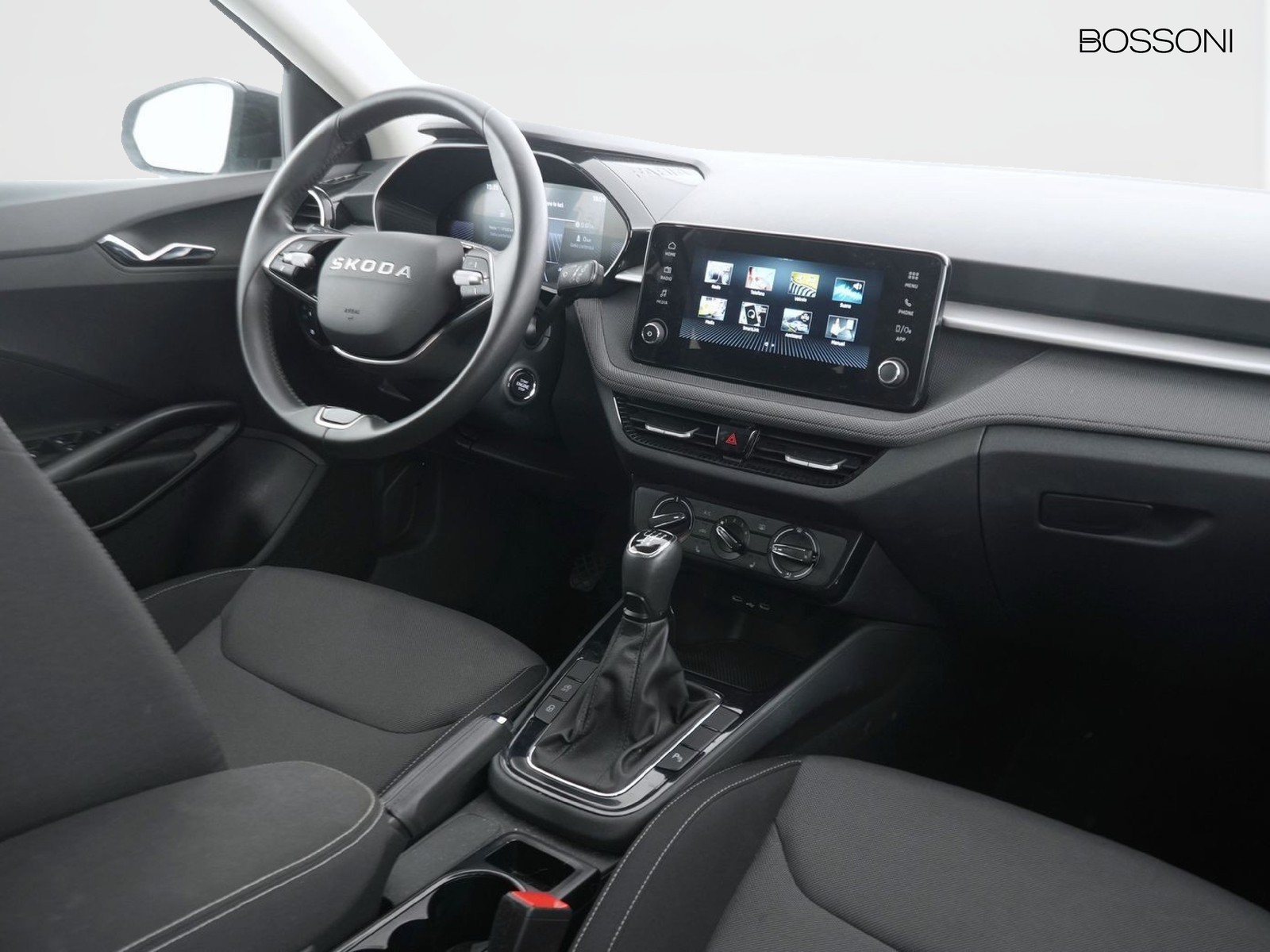 6 - Skoda Fabia 1.0 tsi 95cv 130 edition