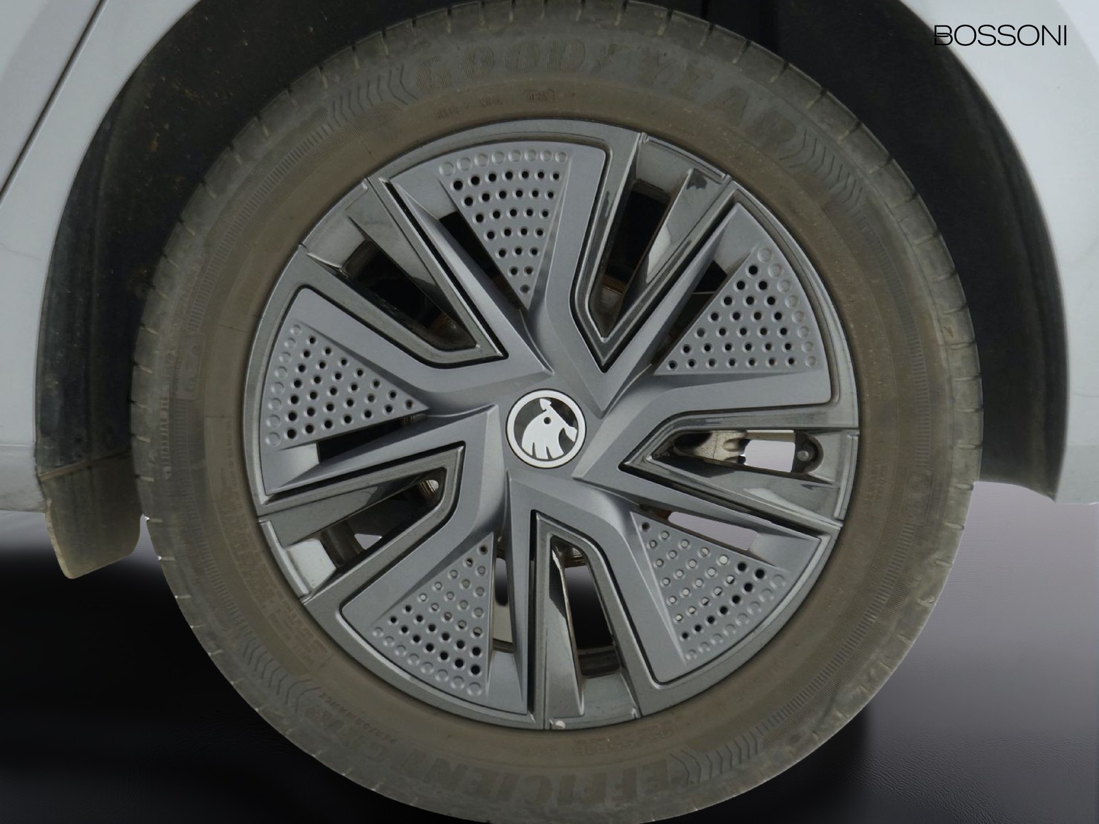 12 - Skoda Fabia 1.0 tsi 95cv 130 edition
