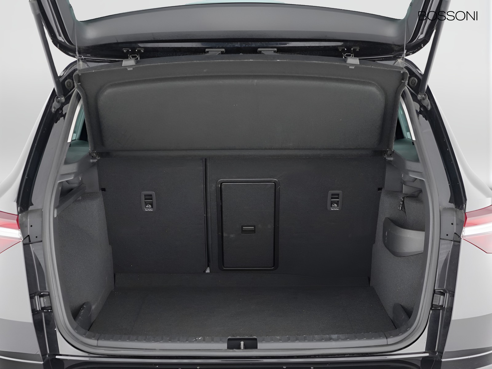 10 - Skoda Karoq 2.0 tdi evo scr 150cv executive dsg