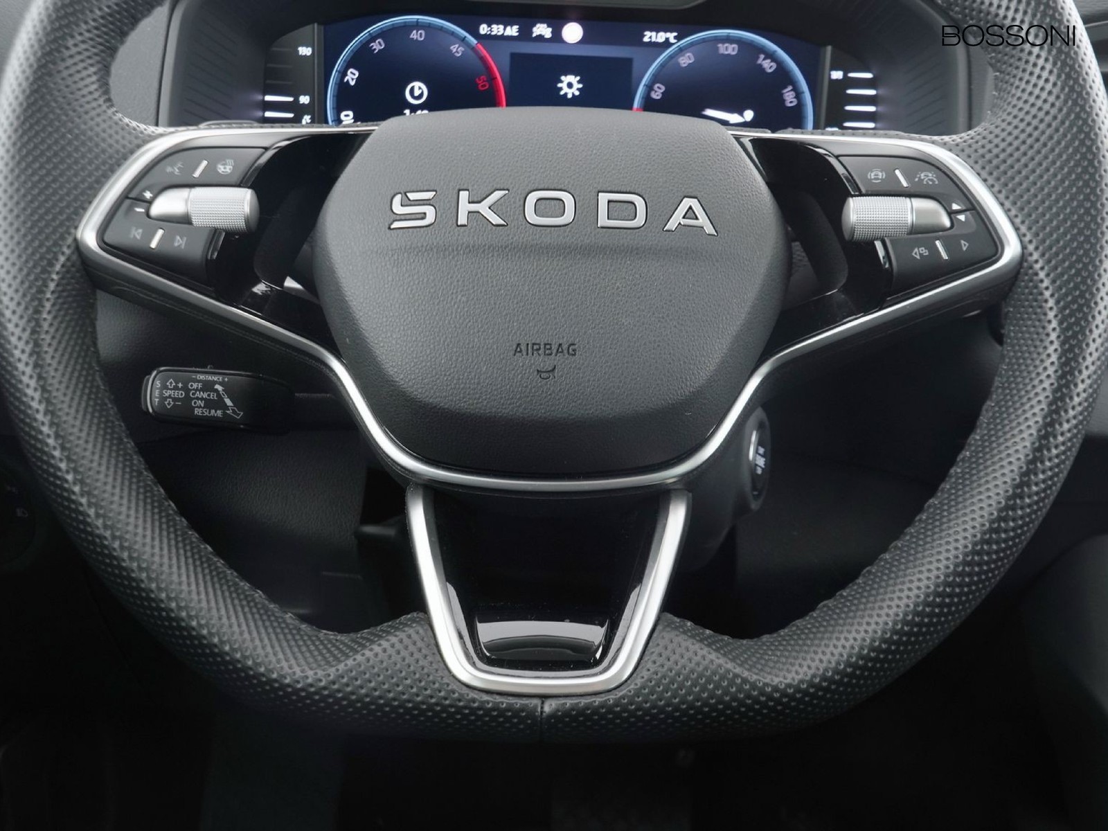 15 - Skoda Karoq 2.0 tdi evo scr 150cv executive dsg