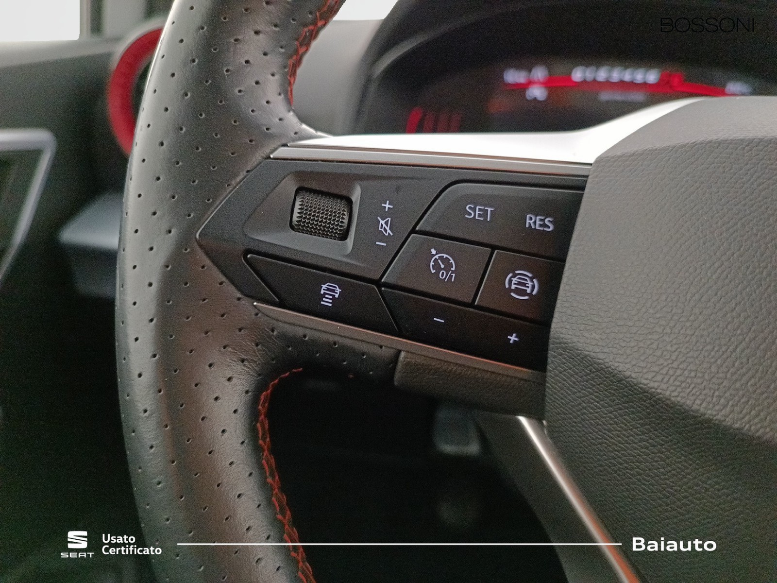 14 - Seat Arona 1.0 ecotsi 110cv fr