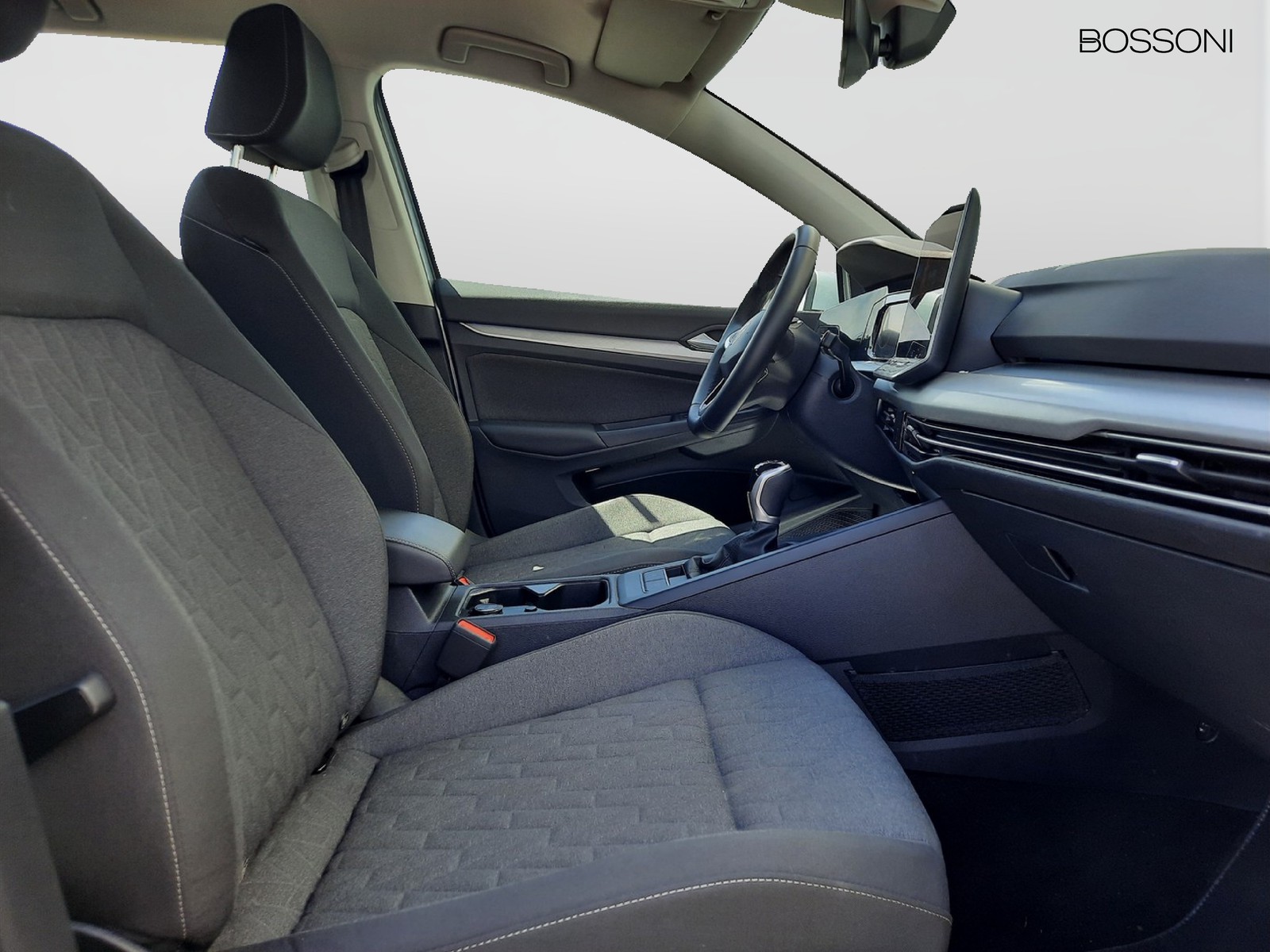 9 - Volkswagen Golf 2.0 tdi scr 115cv life
