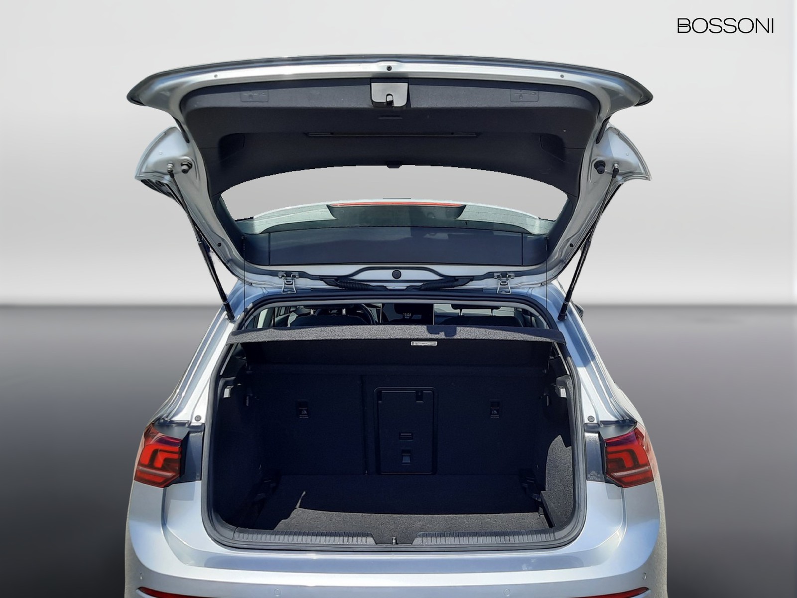 20 - Volkswagen Golf 2.0 tdi scr 115cv life