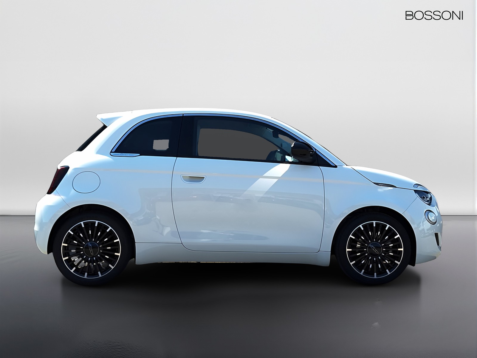 4 - Fiat 500 1.0 hybrid icon