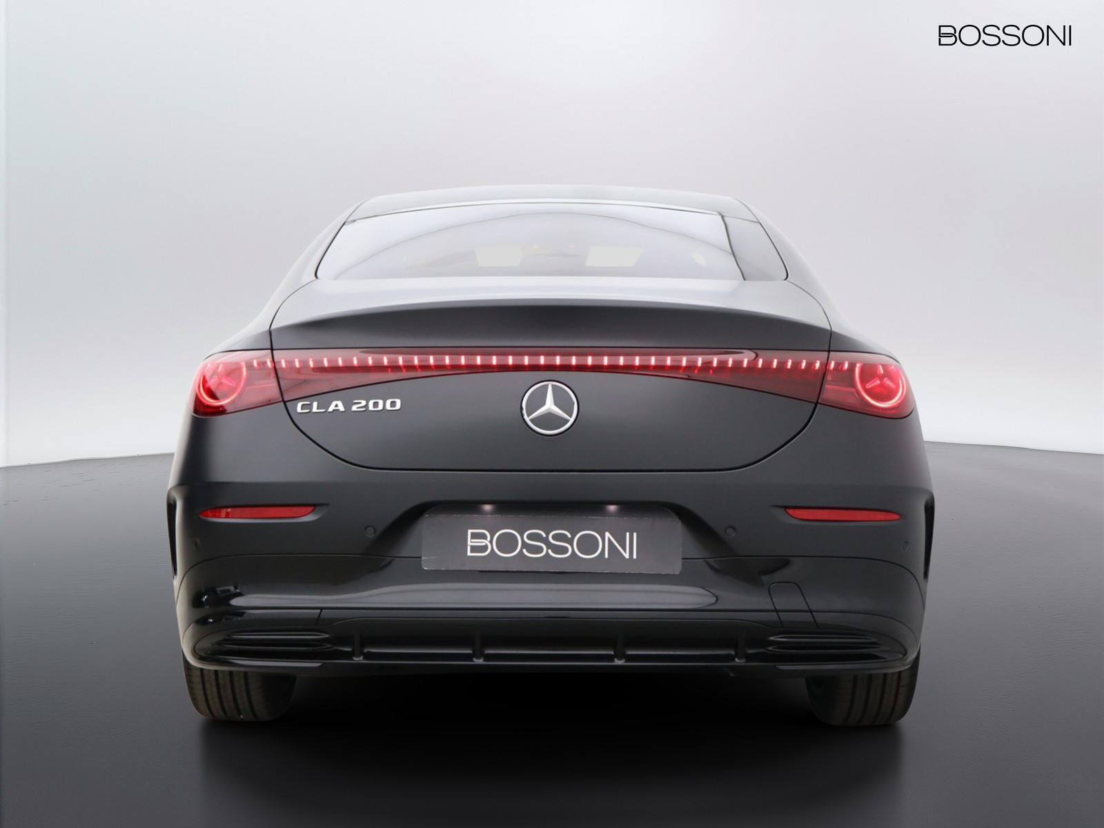 6 - Mercedes CLA 200 premium auto