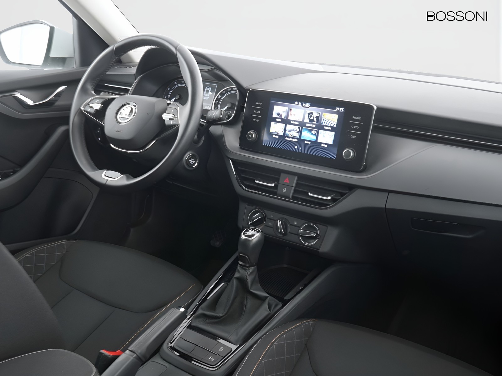 6 - Skoda Kamiq 1.0 tsi 95cv ambition