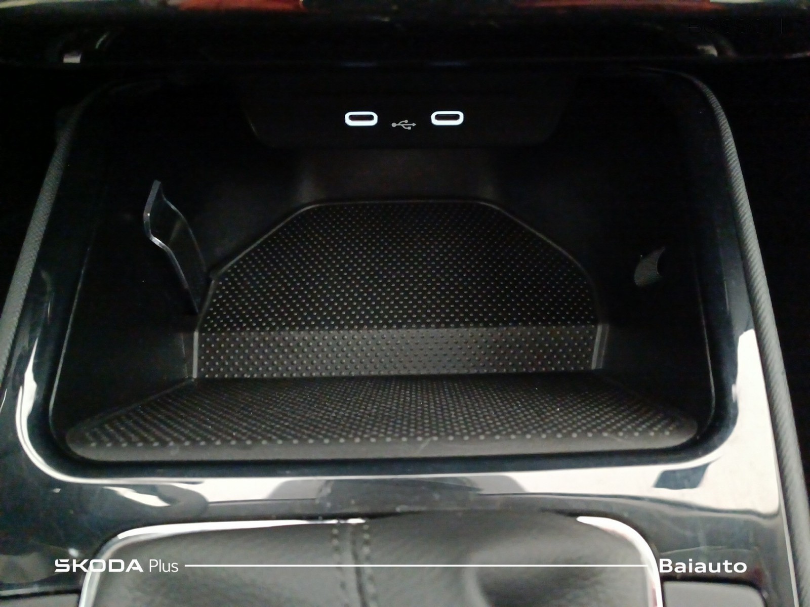 12 - Skoda Fabia 1.0 tsi 95cv 130 edition