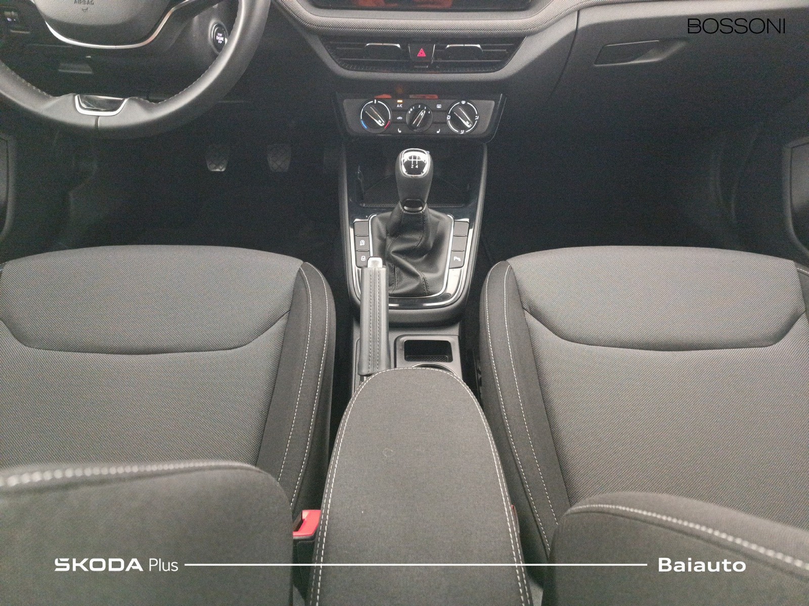 14 - Skoda Fabia 1.0 tsi 95cv 130 edition