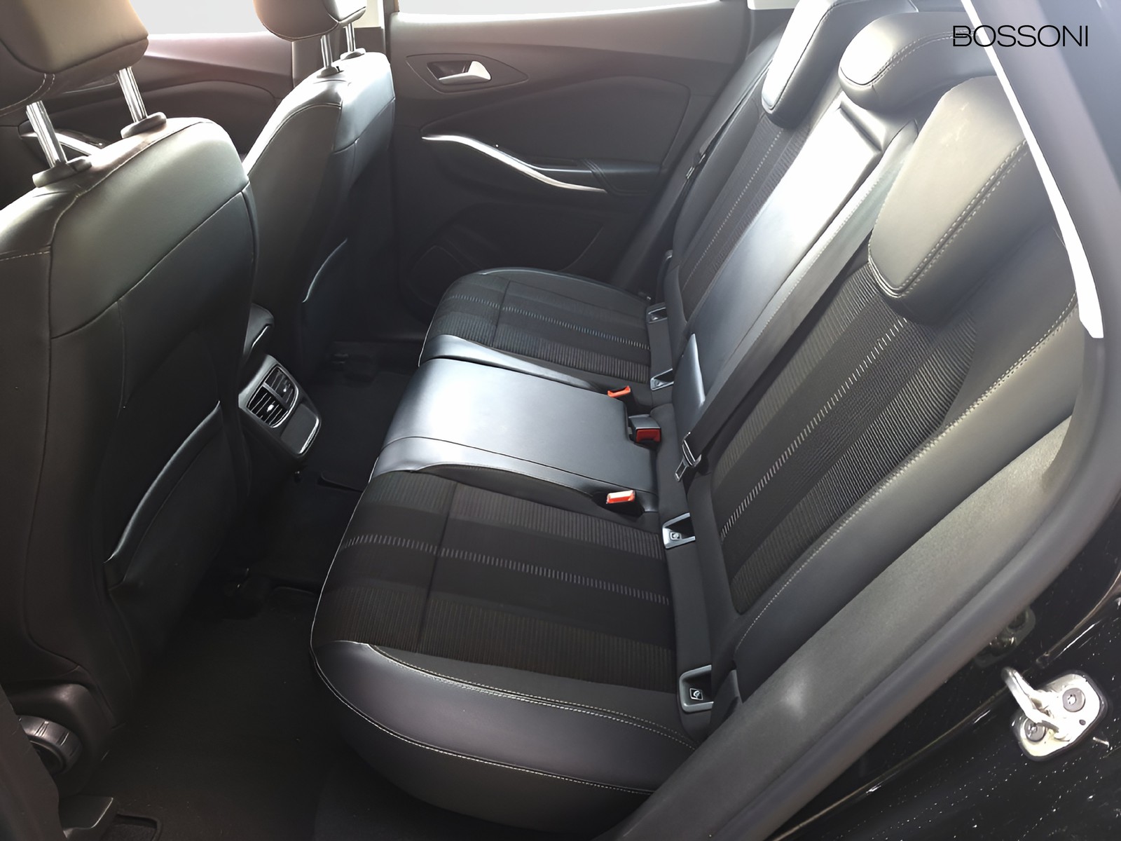 12 - Opel Grandland 1.5 ecotec gs s&s