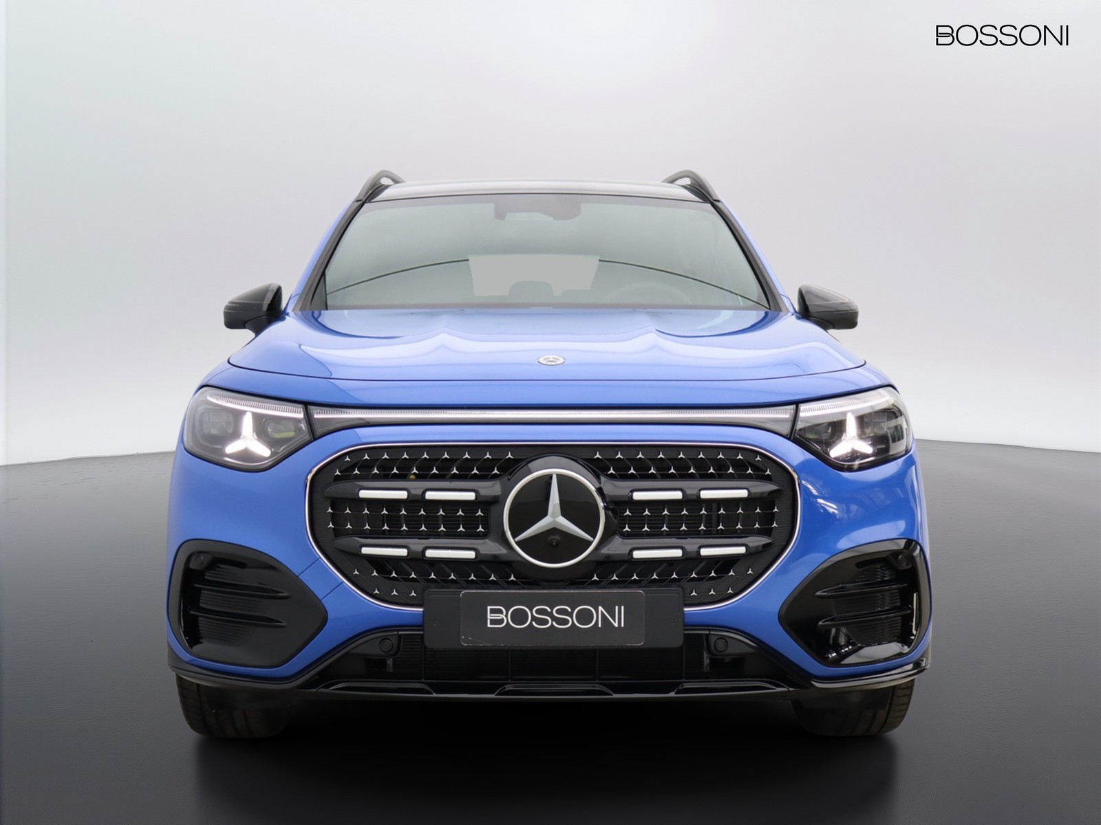 2 - Mercedes GLB 220 premium 4matic 8g-edct 7p.ti