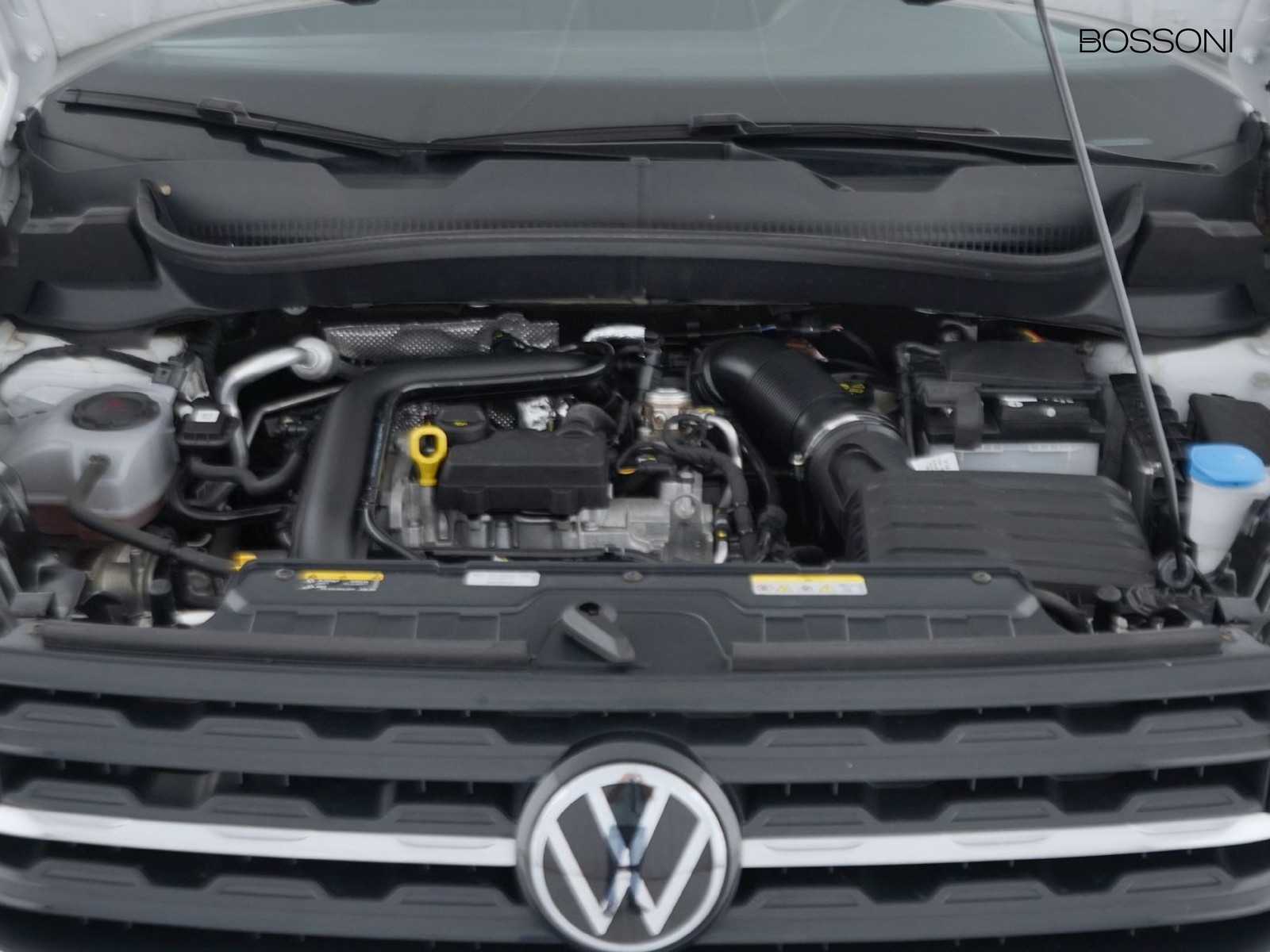 11 - Volkswagen T-Cross 1.0 tsi 110cv style