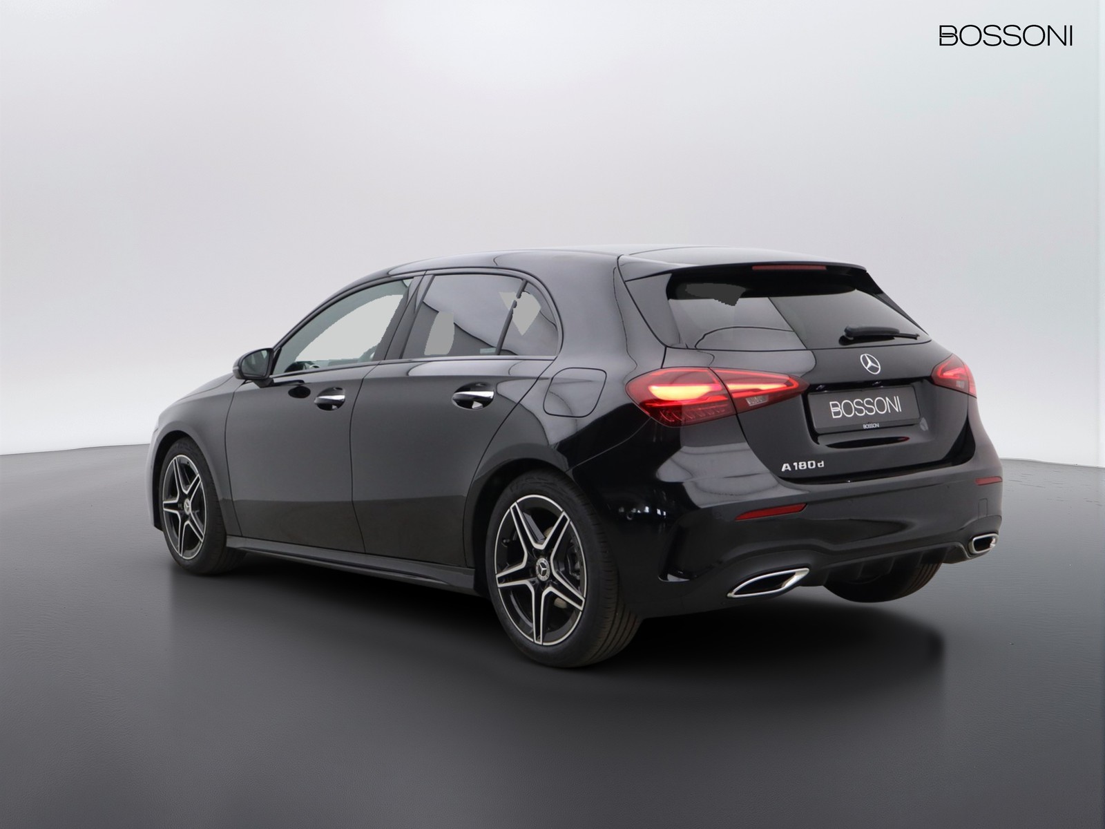 5 - Mercedes Classe A 180 d amg line premium speedshift dct amg 8g