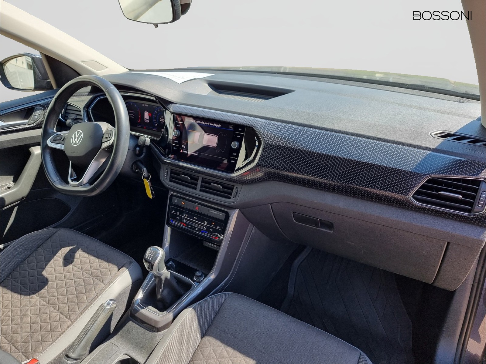 10 - Volkswagen T-Cross 1.0 tsi 110cv advanced