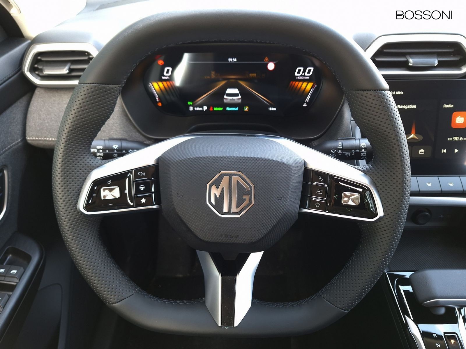 9 - Mg ZS 1.5 hybrid+ comfort auto