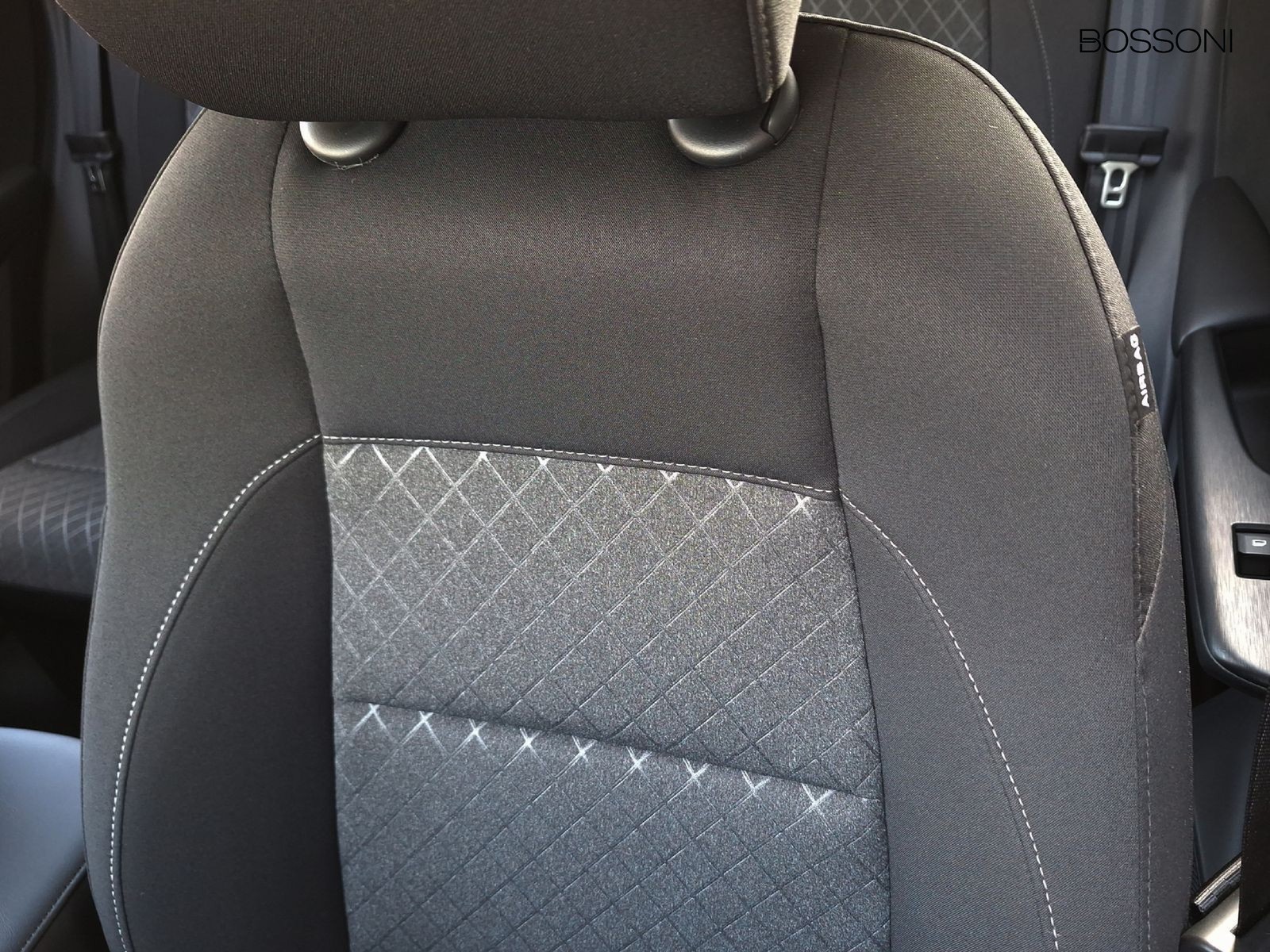 21 - Mg ZS 1.5 hybrid+ comfort auto
