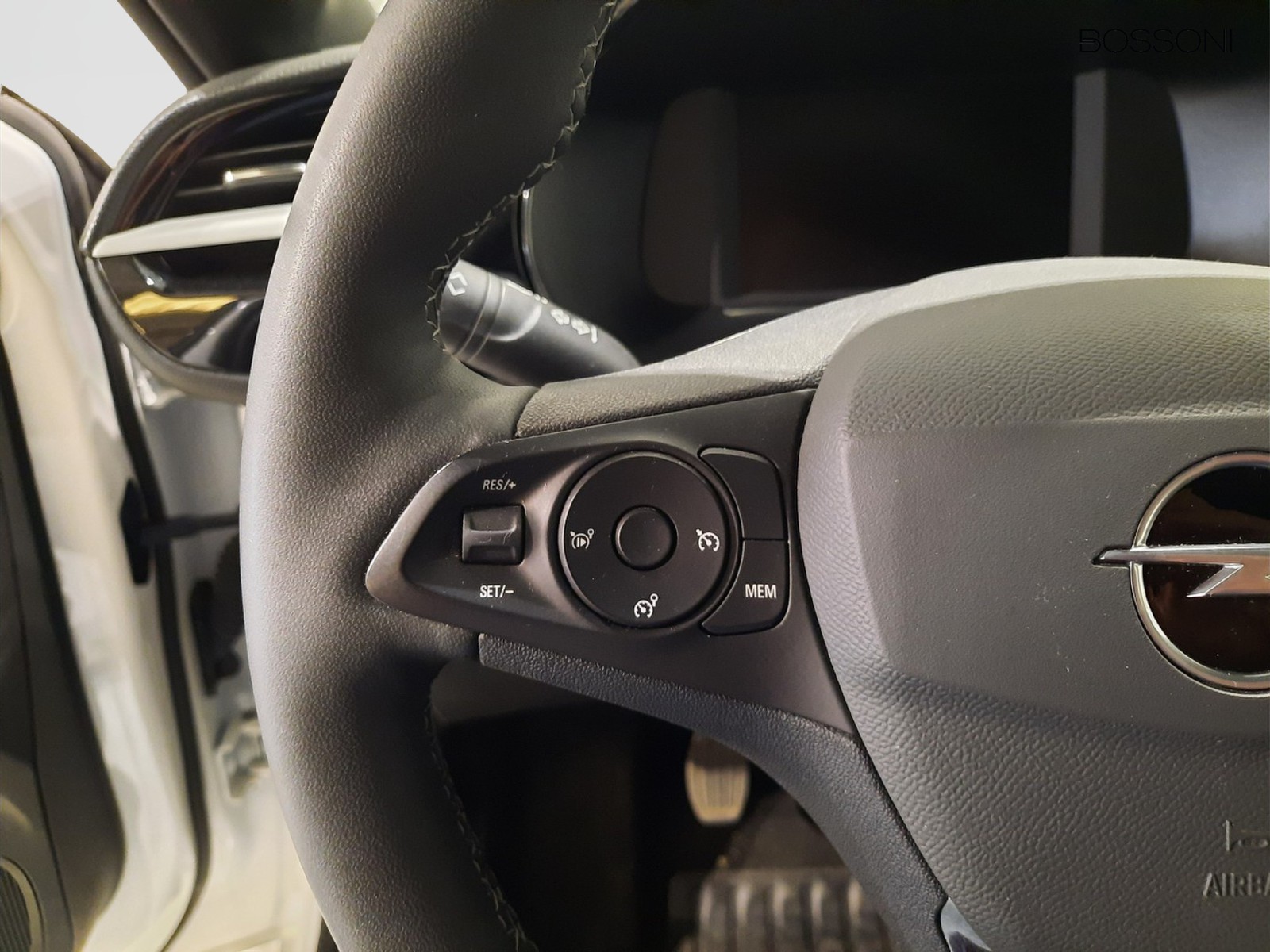 16 - Opel Corsa 1.2 100cv gs s&s