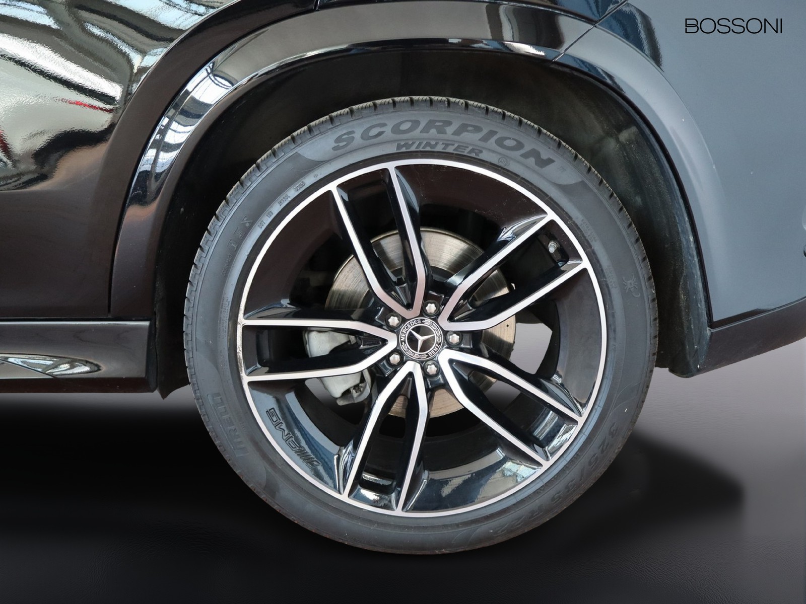 4 - Mercedes Classe GLE gle 450 d mild hybrid amg line premium plus 4matic 9g-tronic plus