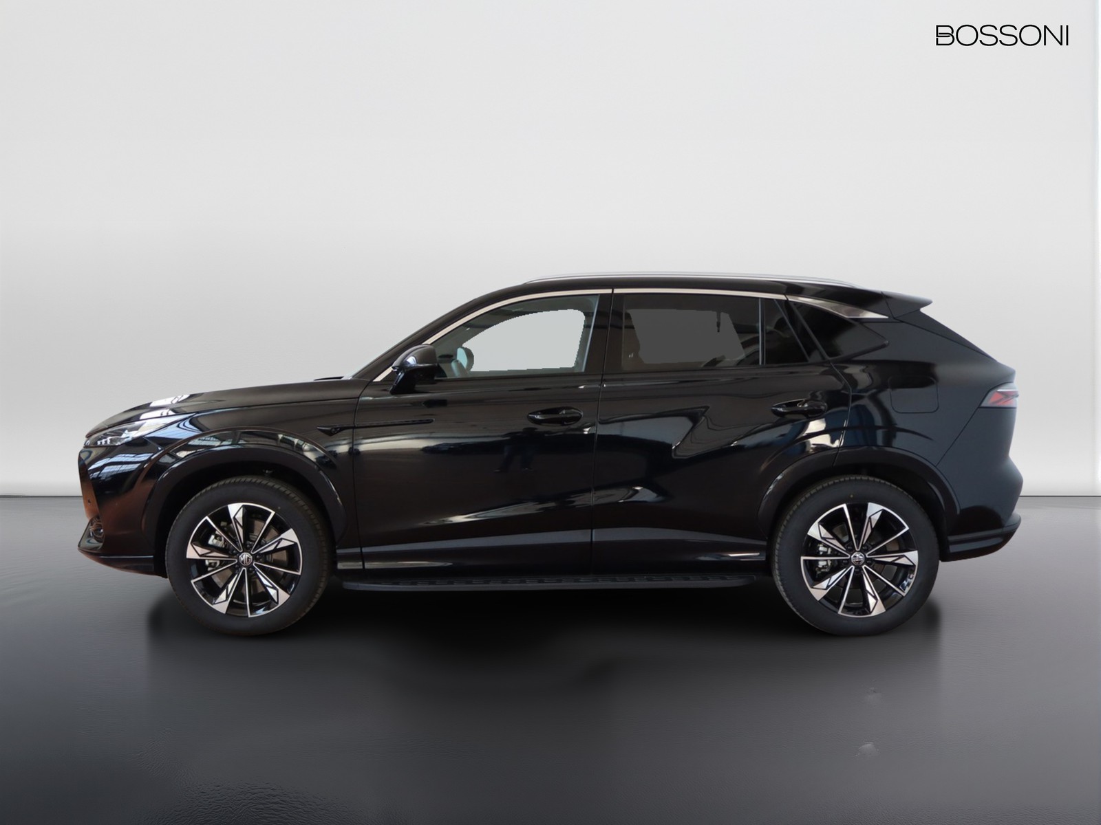 3 - Mg HS 1.5 phev luxury auto