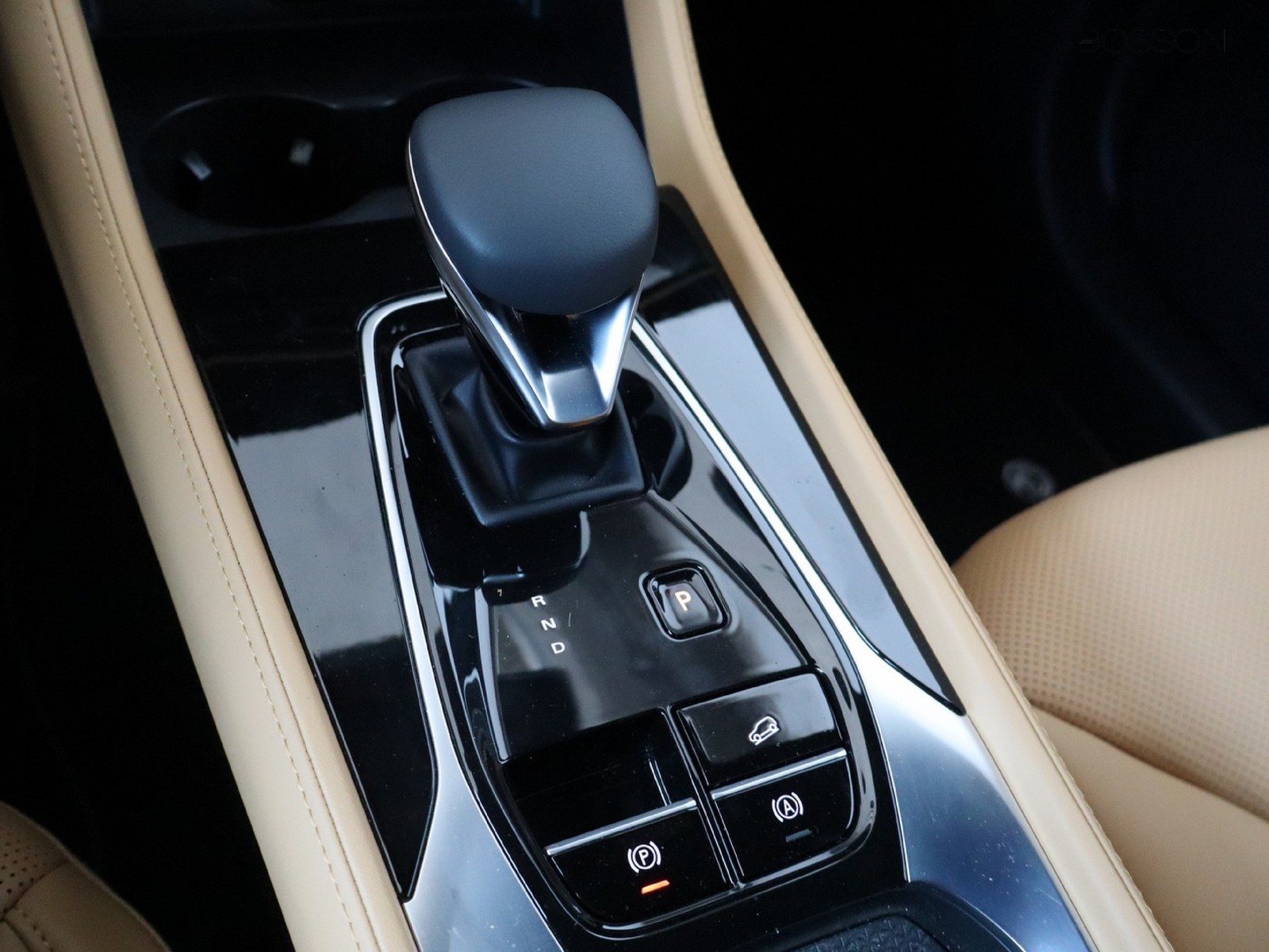 15 - Mg HS 1.5 phev luxury auto