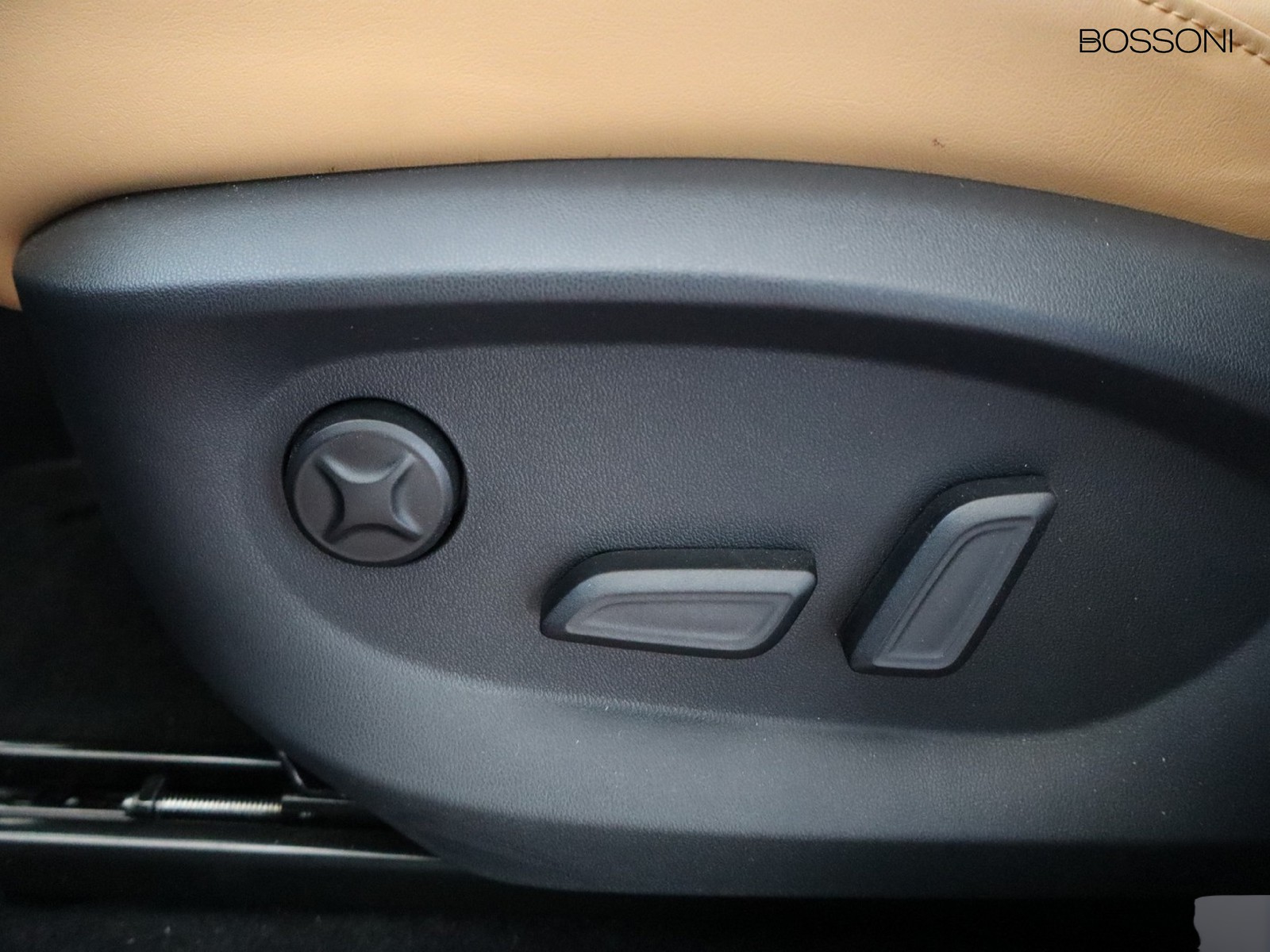 16 - Mg HS 1.5 phev luxury auto