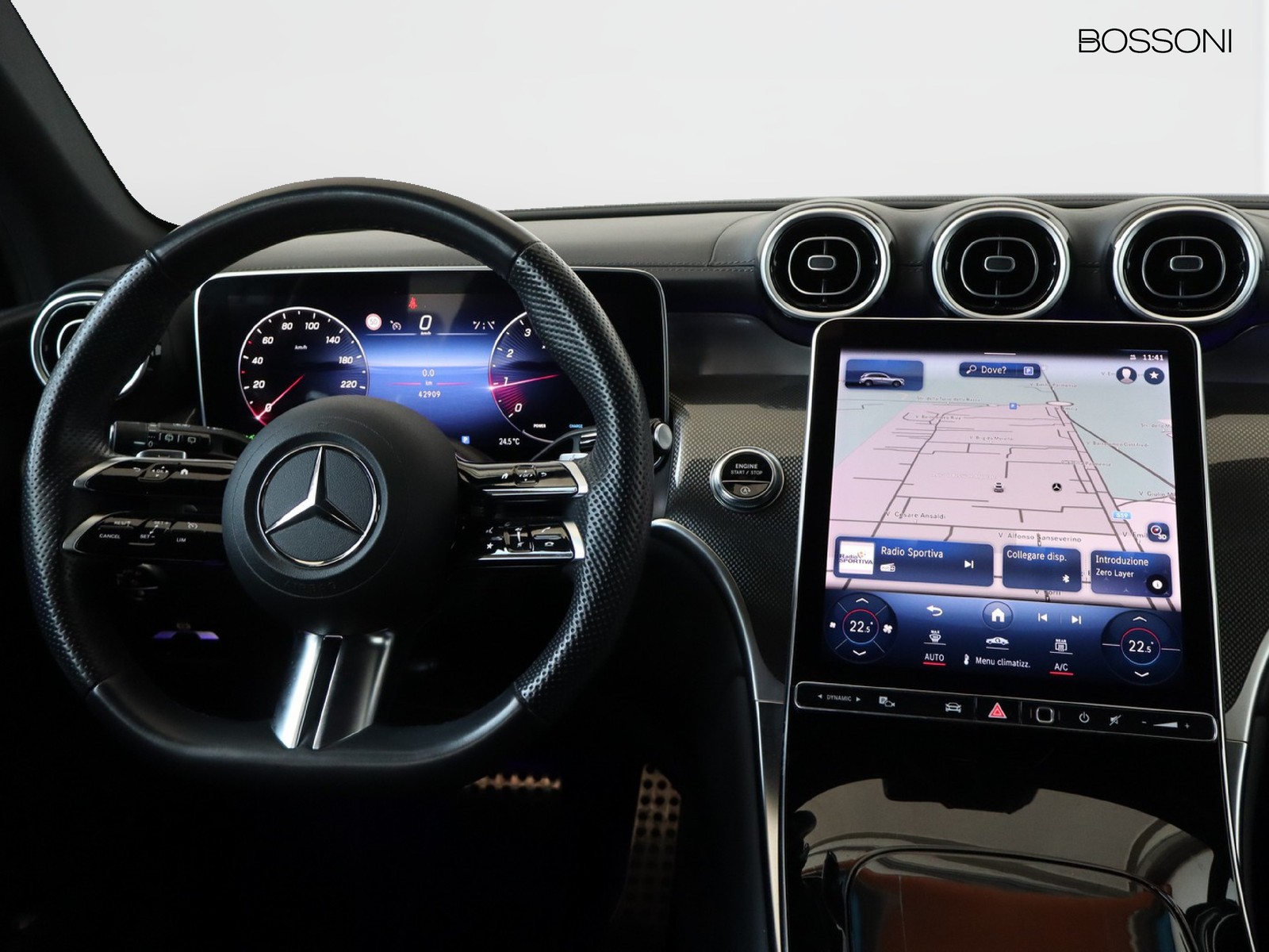 12 - Mercedes GLC suv 300 amg advanced 4matic 9g-tronic