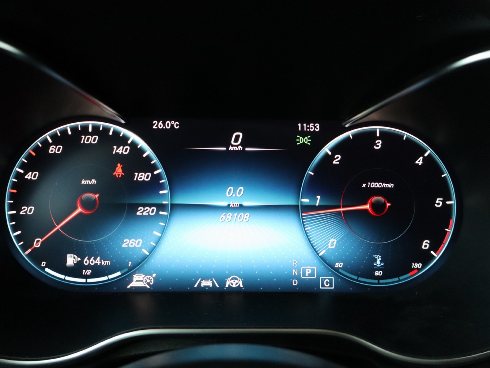 9 - Mercedes GLC coupe 300 d premium plus 4matic 9g-tronic plus