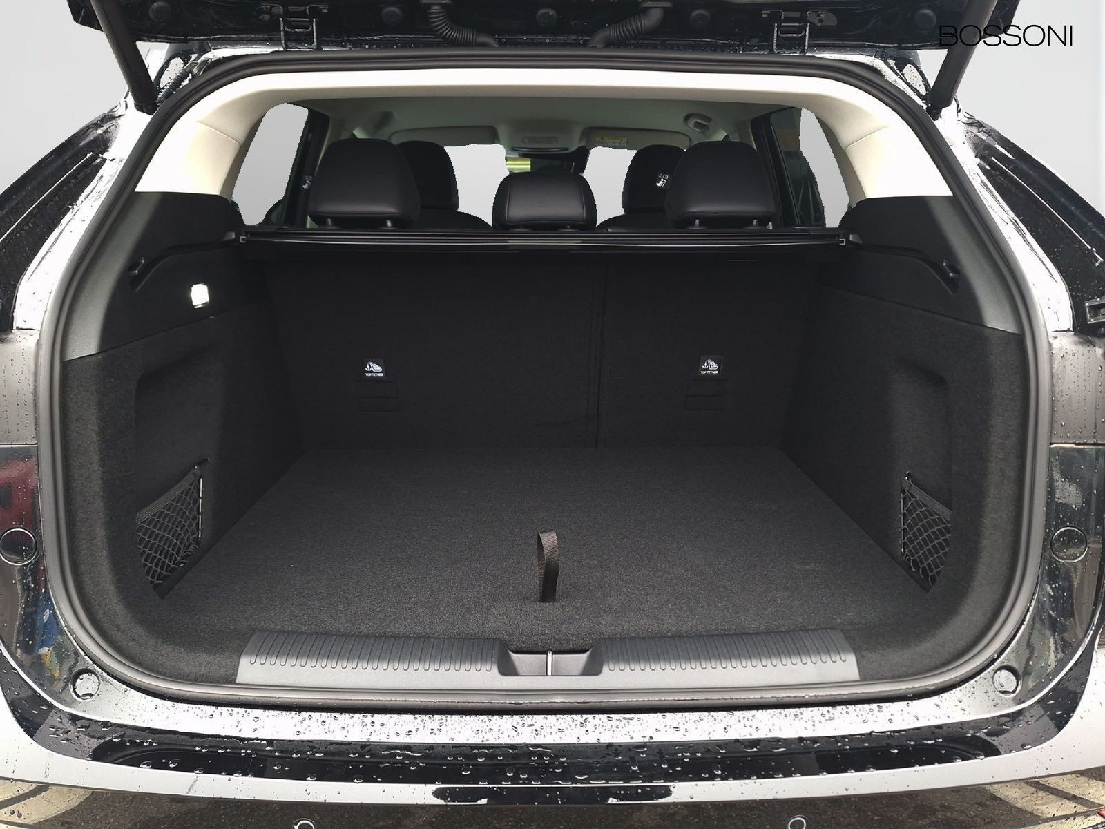 6 - Mg HS 1.5 hybrid+ luxury auto