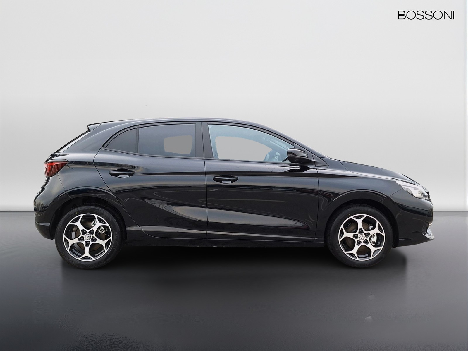 4 - Mg MG3 1.5 hybrid+ luxury