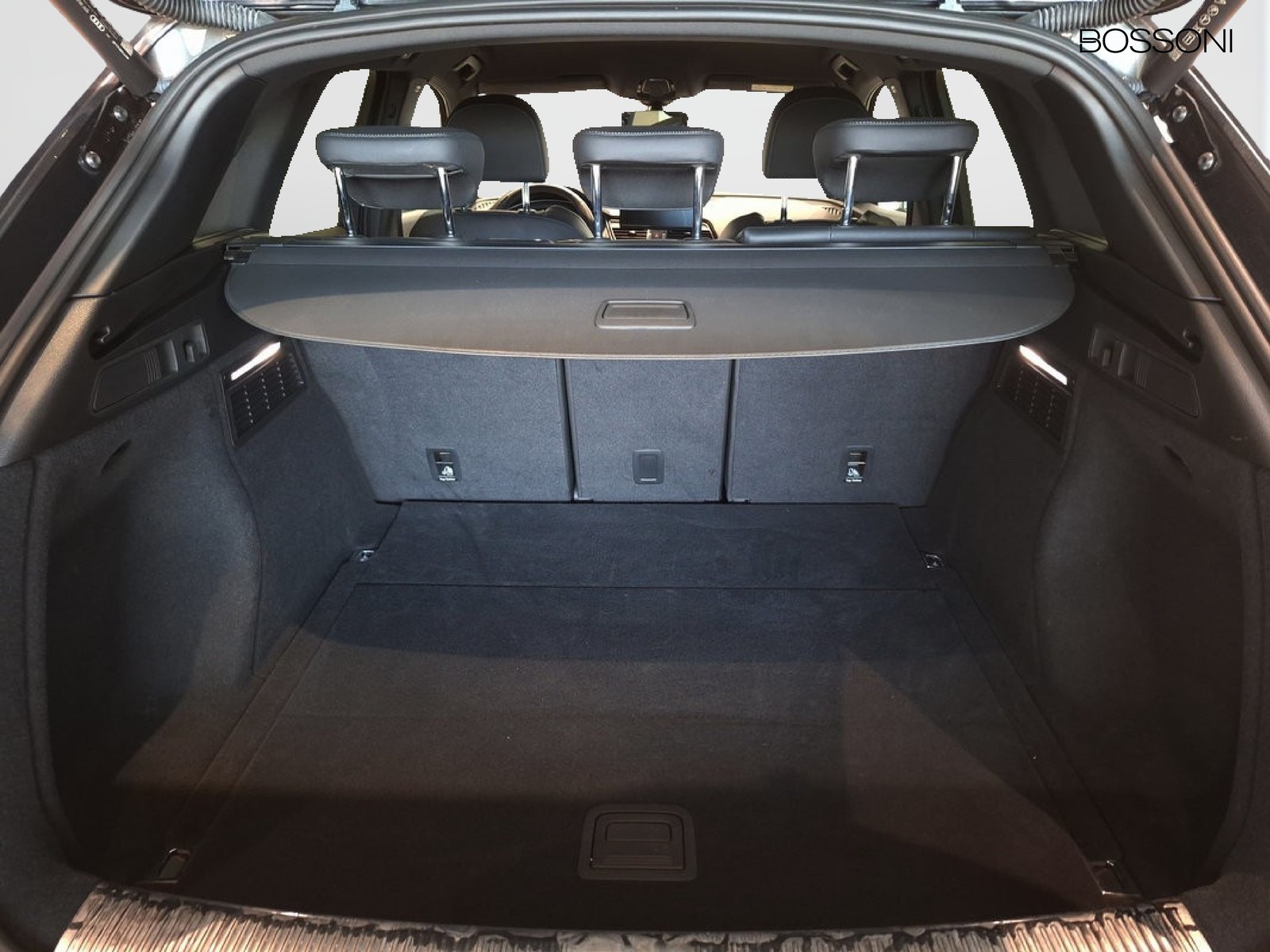 6 - Audi Q5 40 2.0 tdi mhev 12v s line plus quattro s tronic