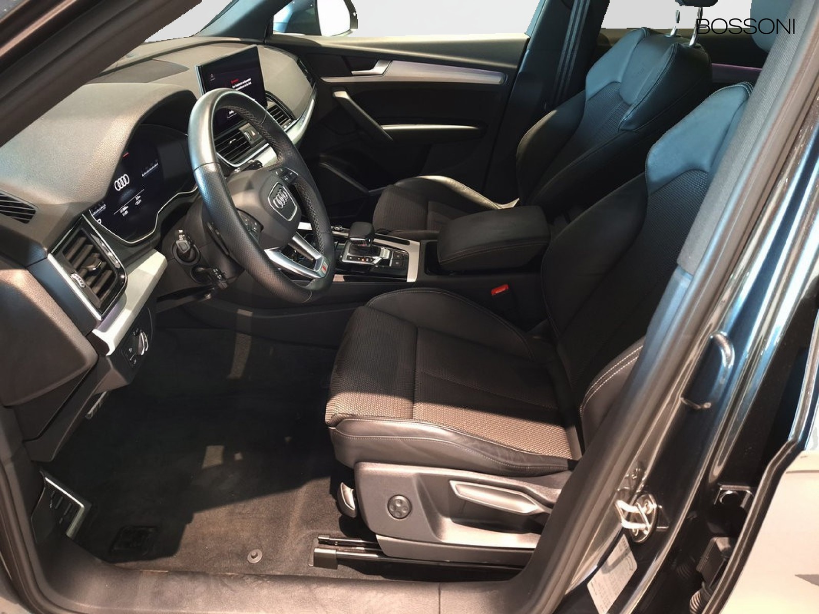 11 - Audi Q5 40 2.0 tdi mhev 12v s line plus quattro s tronic