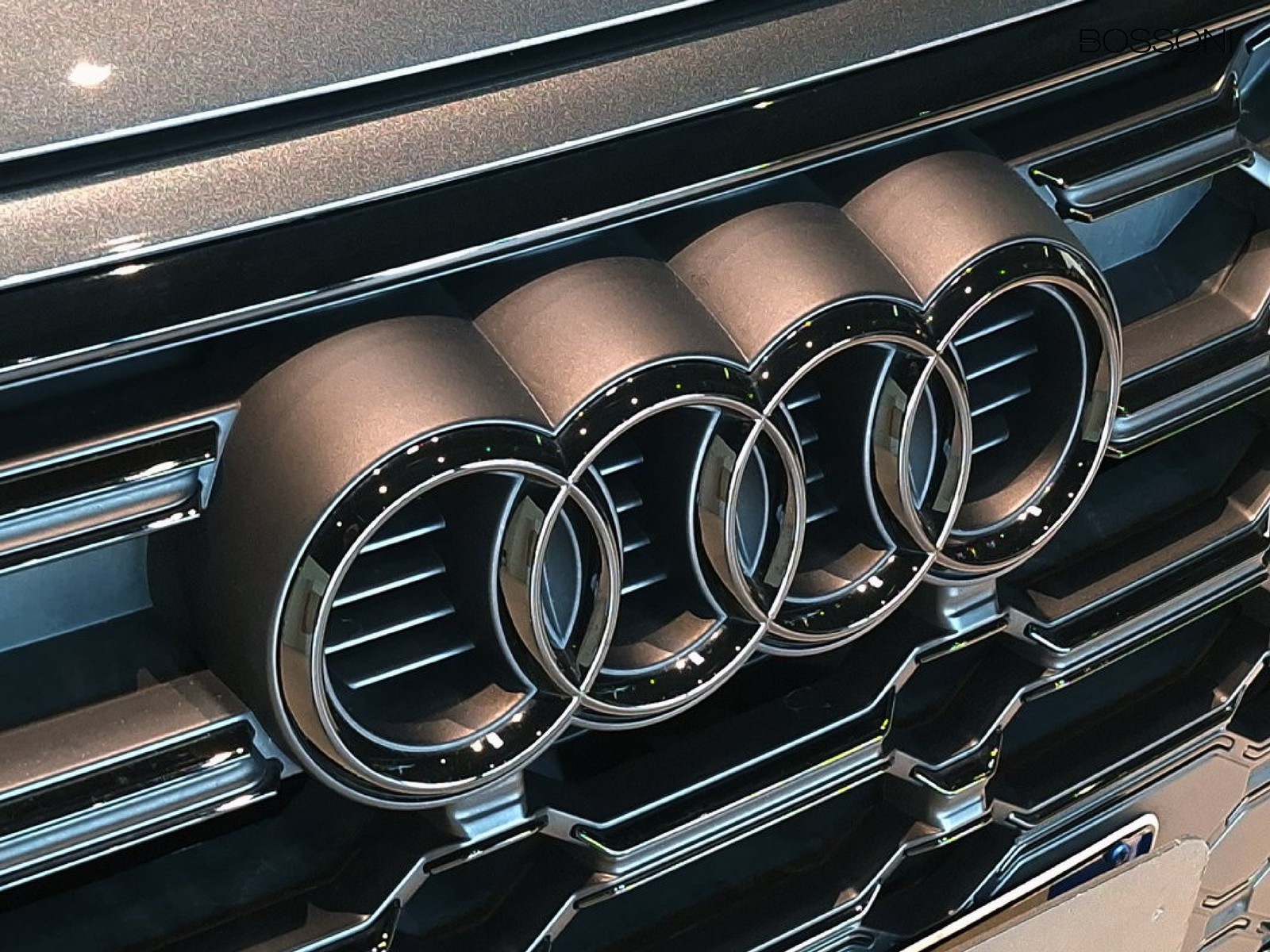 24 - Audi Q5 40 2.0 tdi mhev 12v s line plus quattro s tronic