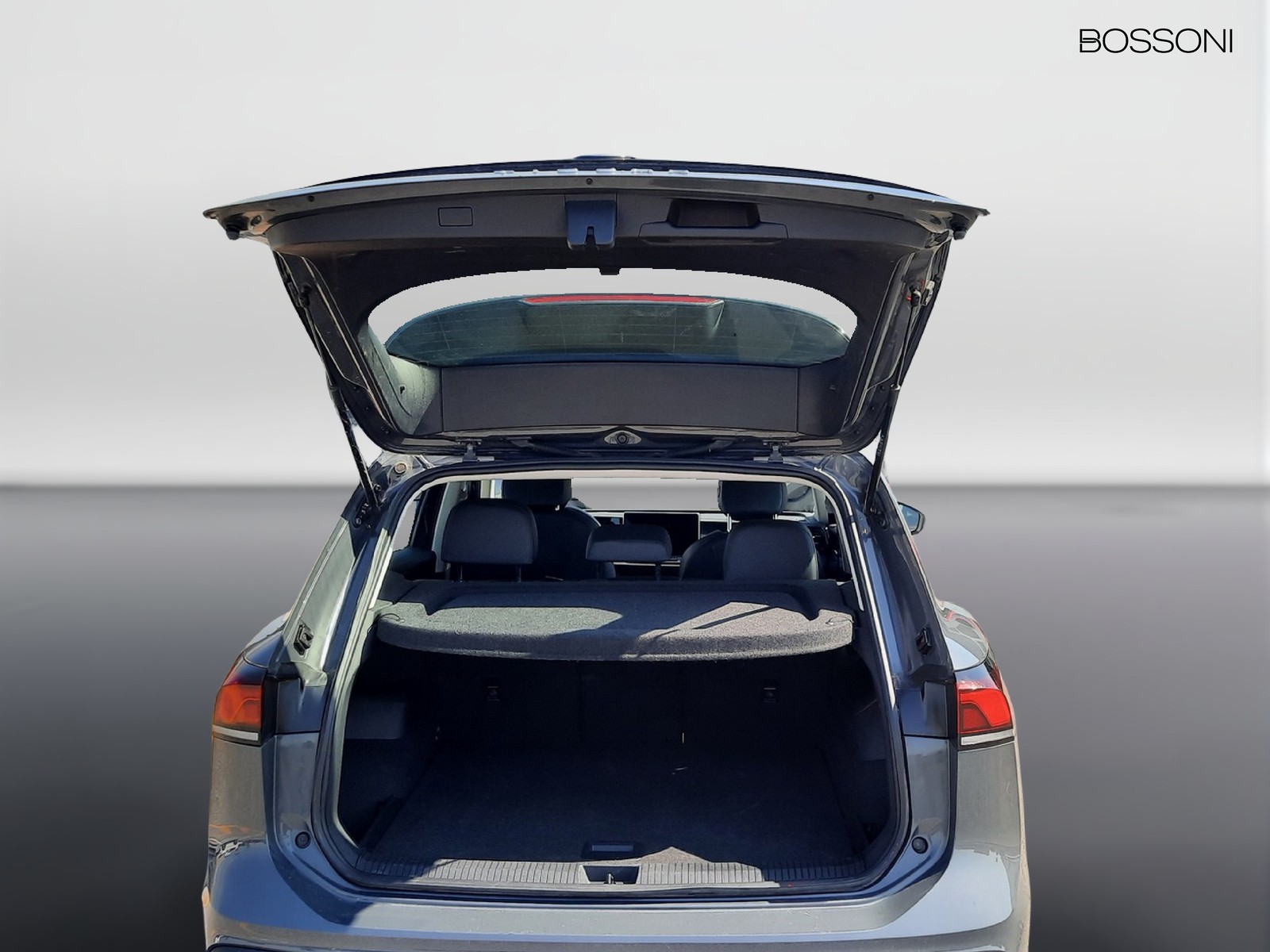 20 - Volkswagen Tiguan 2.0 tdi scr 150cv life dsg