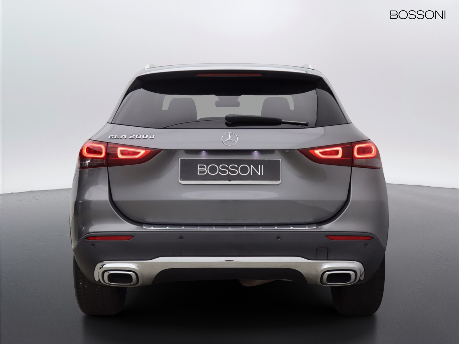 6 - Mercedes GLA 200 d sport plus 8g-dct